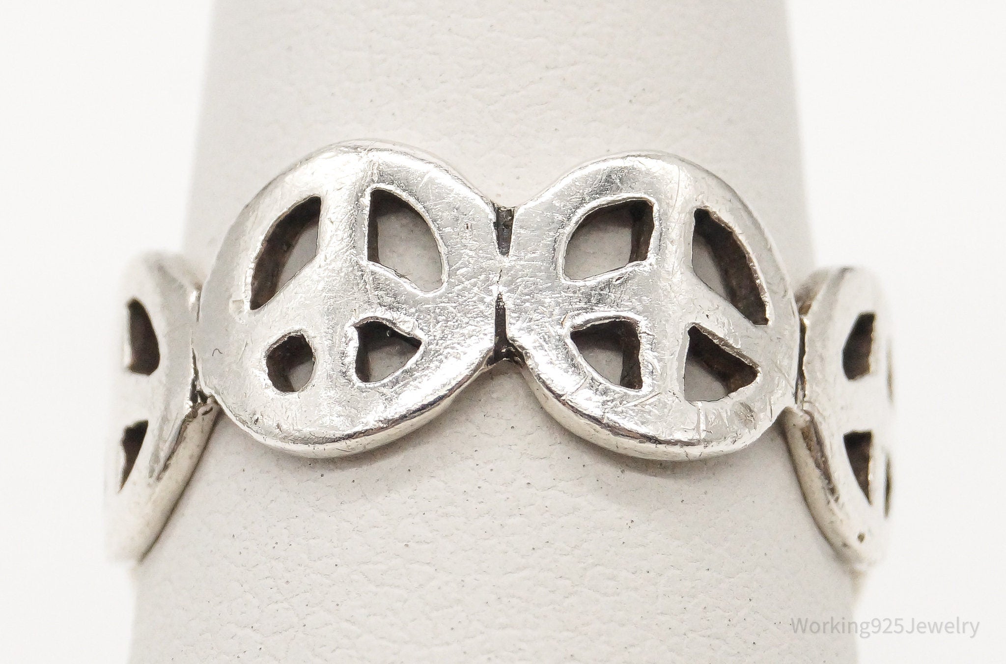 Vintage Peace Signs Sterling Silver Band Ring - Size 6.5