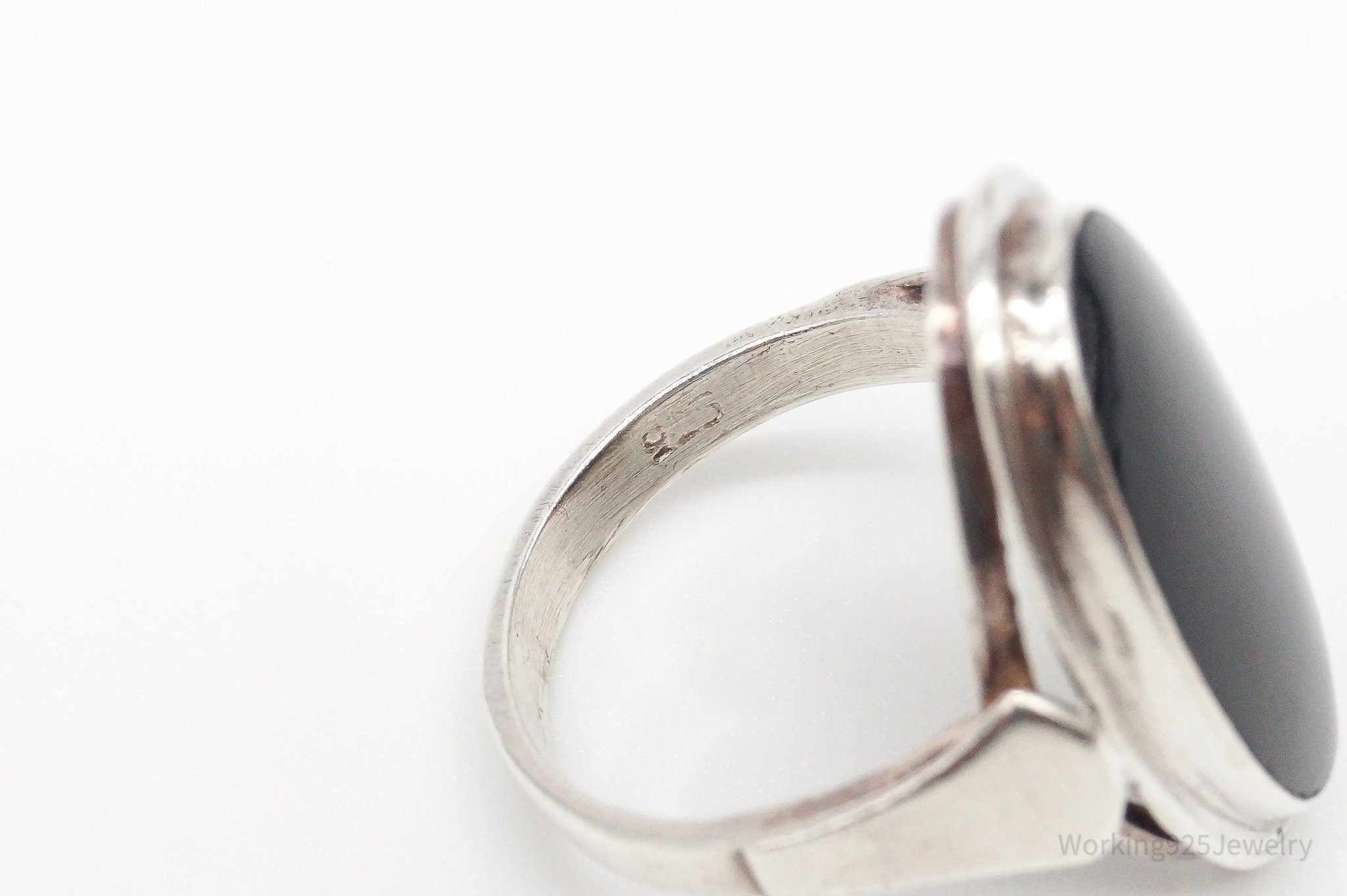 Vintage Black Onyx Sterling Silver Ring - Size 5.25