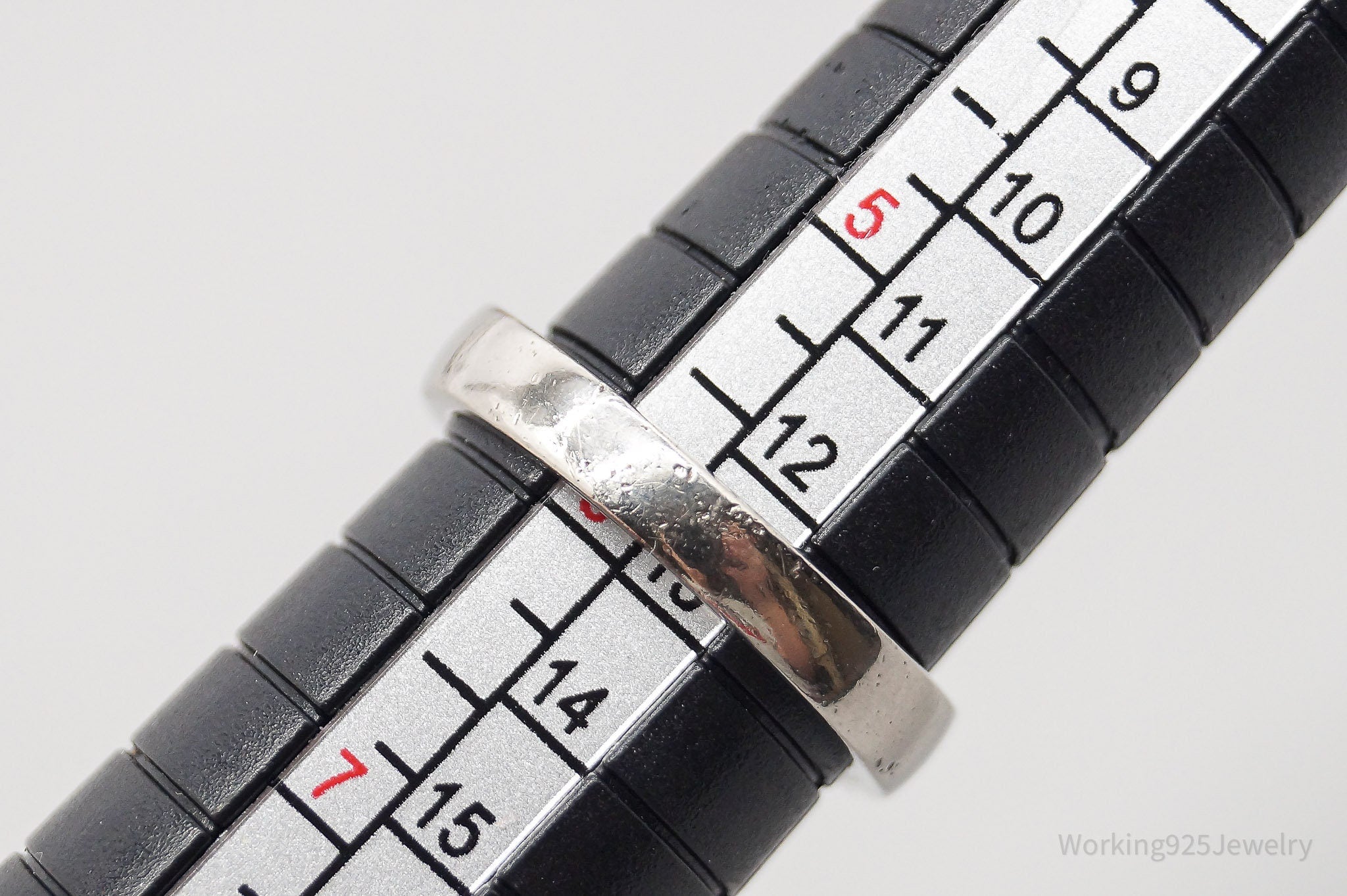 Vintage Cubic Zirconia Sterling Silver Ring - Size 5.75