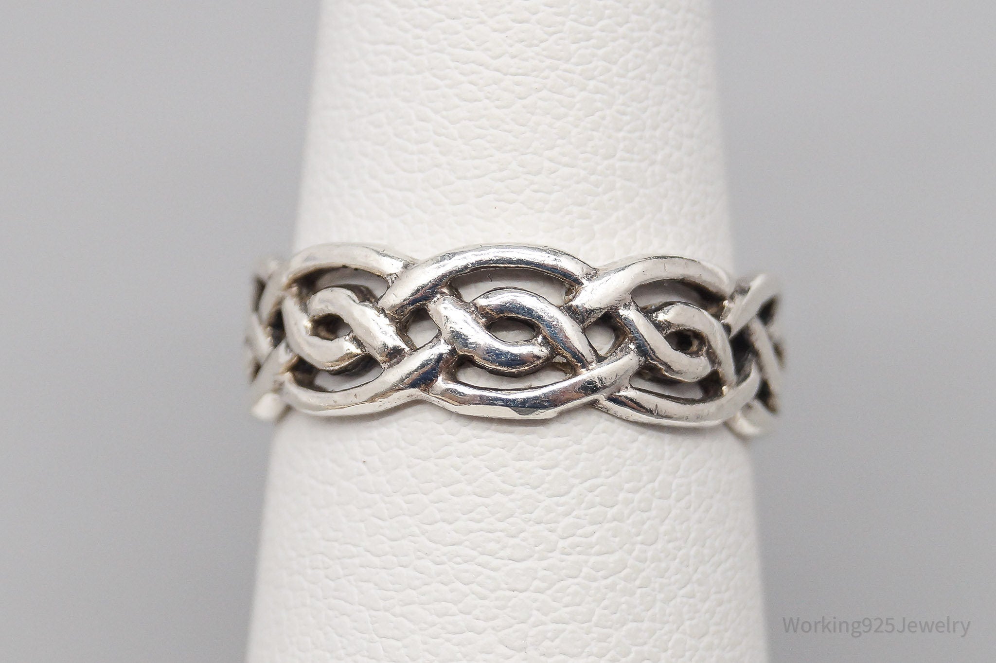 Vintage Celtic Knots Sterling Silver Band Ring - Size 6