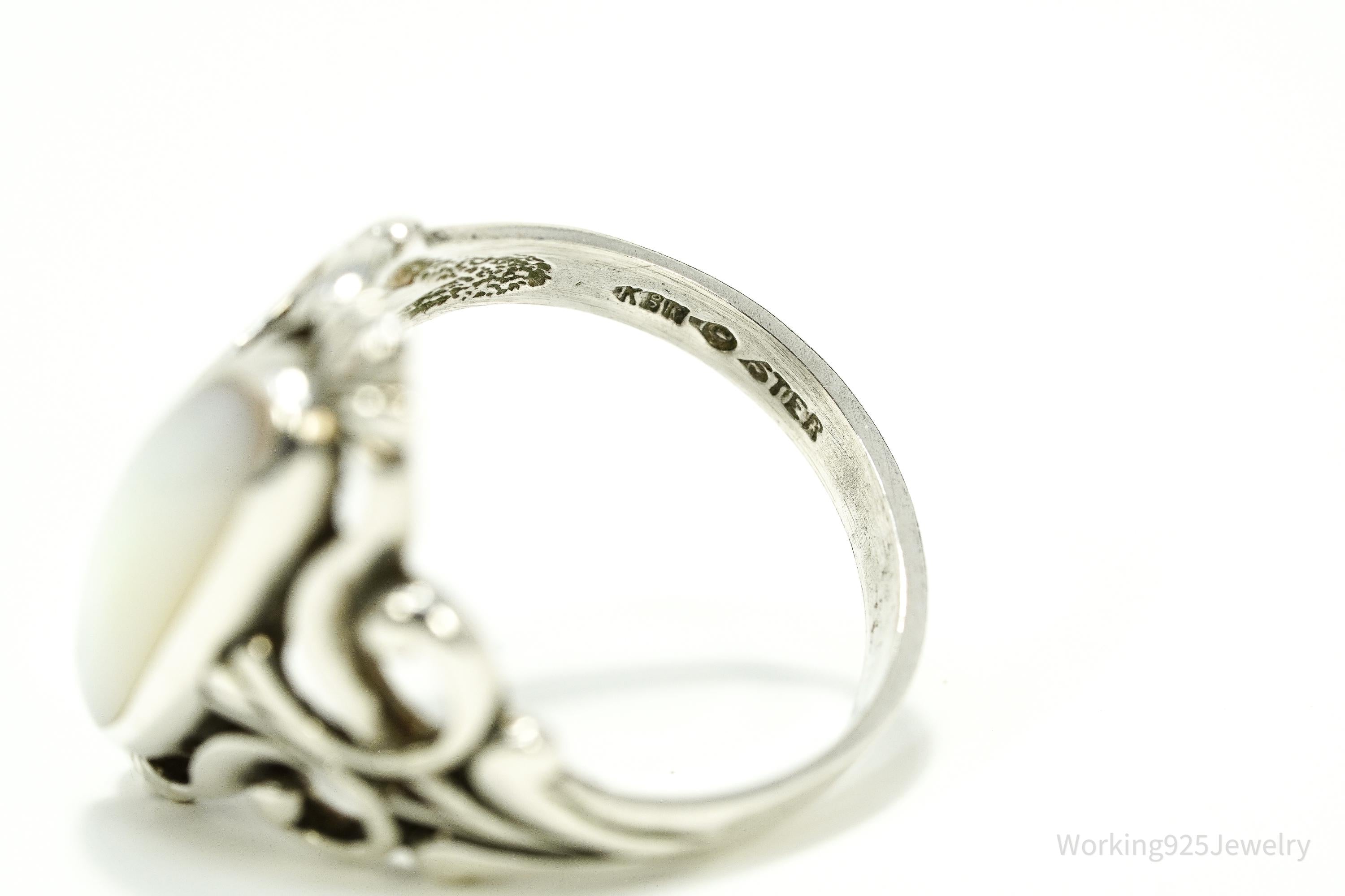 Vintage Designer Kabana Mother Of Pearl Sterling Silver Ring - Size 7