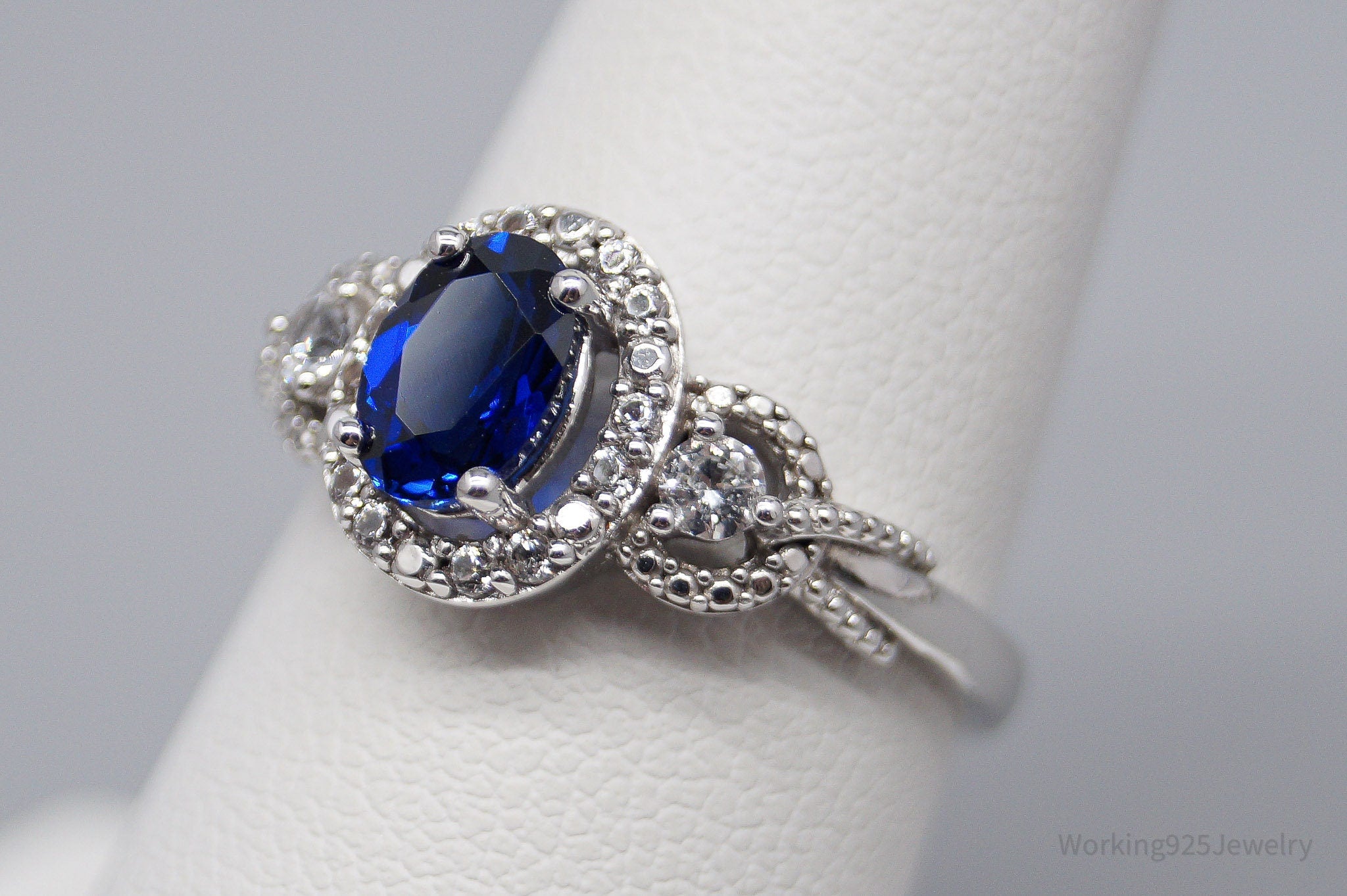 Vintage Lab Sapphire Cubic Zirconia Sterling Silver Ring - Size 6.75