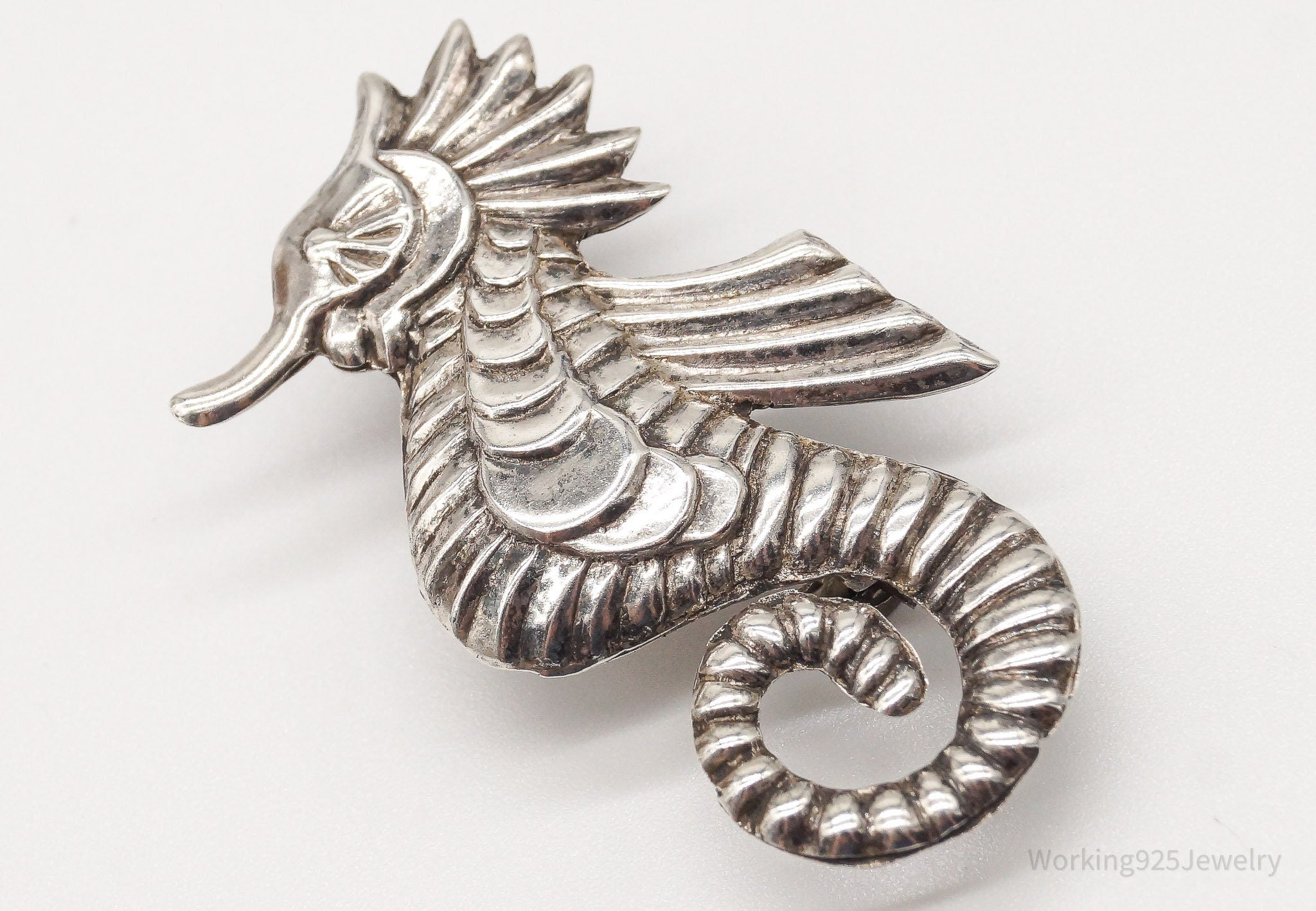 Vintage Mexico Artisan JE Large Seahorse Sterling Silver Brooch Pin