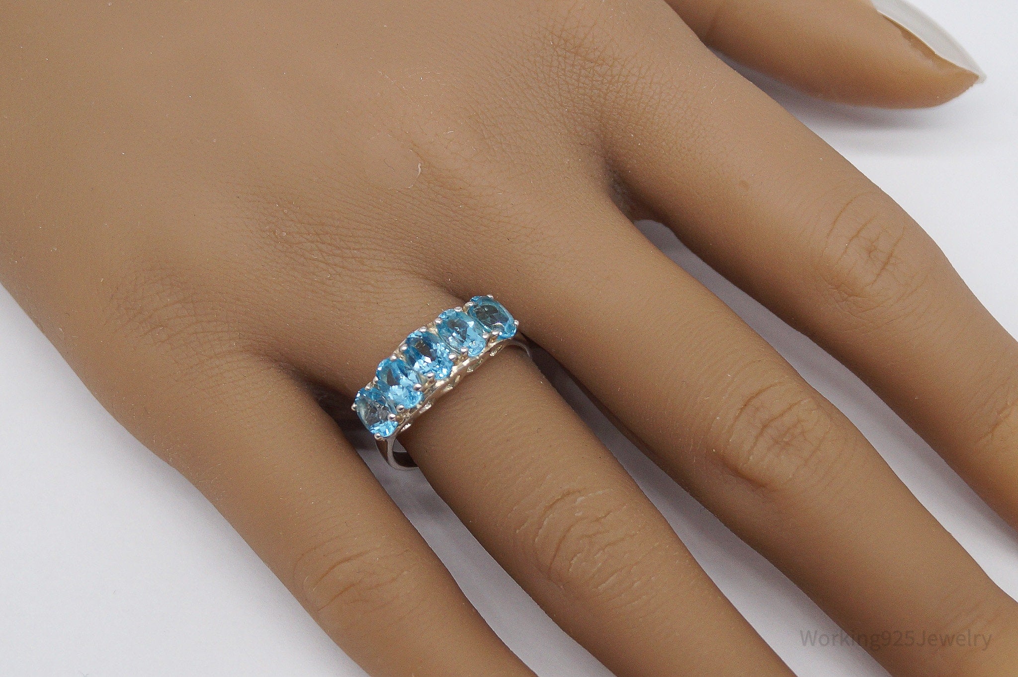 Vintage CNA Blue Topaz Hearts Pattern Sterling Silver Ring - Size 8