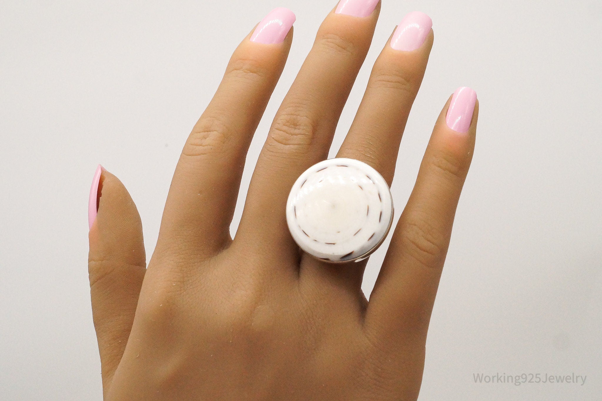 Vintage Large White Fossil Shell Sterling Silver Ring - Size 8 adjustable