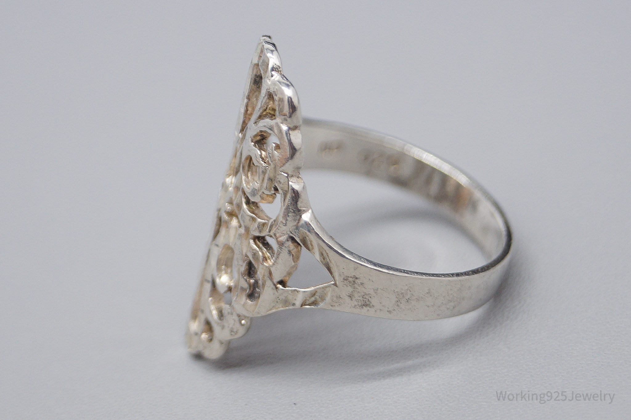 Vintage Diamond Cut Style Filigree Sterling Silver Ring - Size 7.25