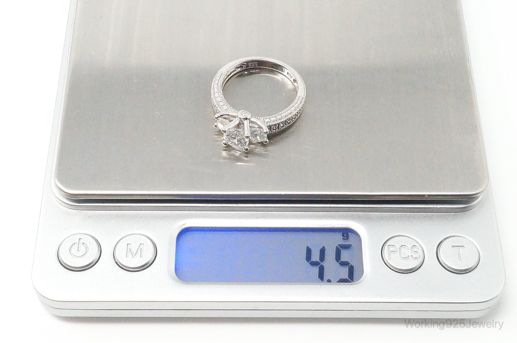 Vintage Cubic Zirconia Sterling Silver Ring - Size 8