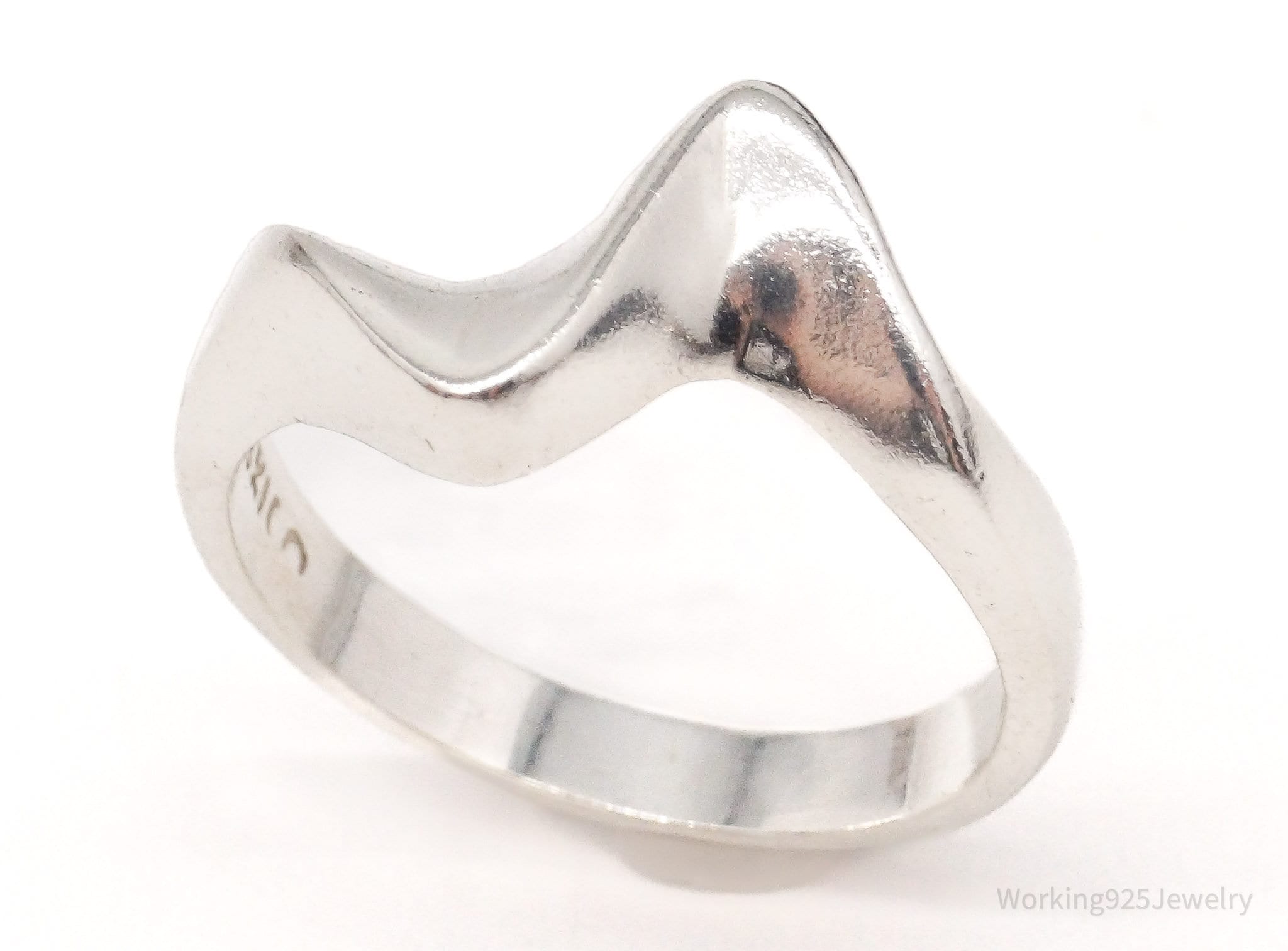 Vintage Modernist Style Wave Sterling Silver Ring - Size 7