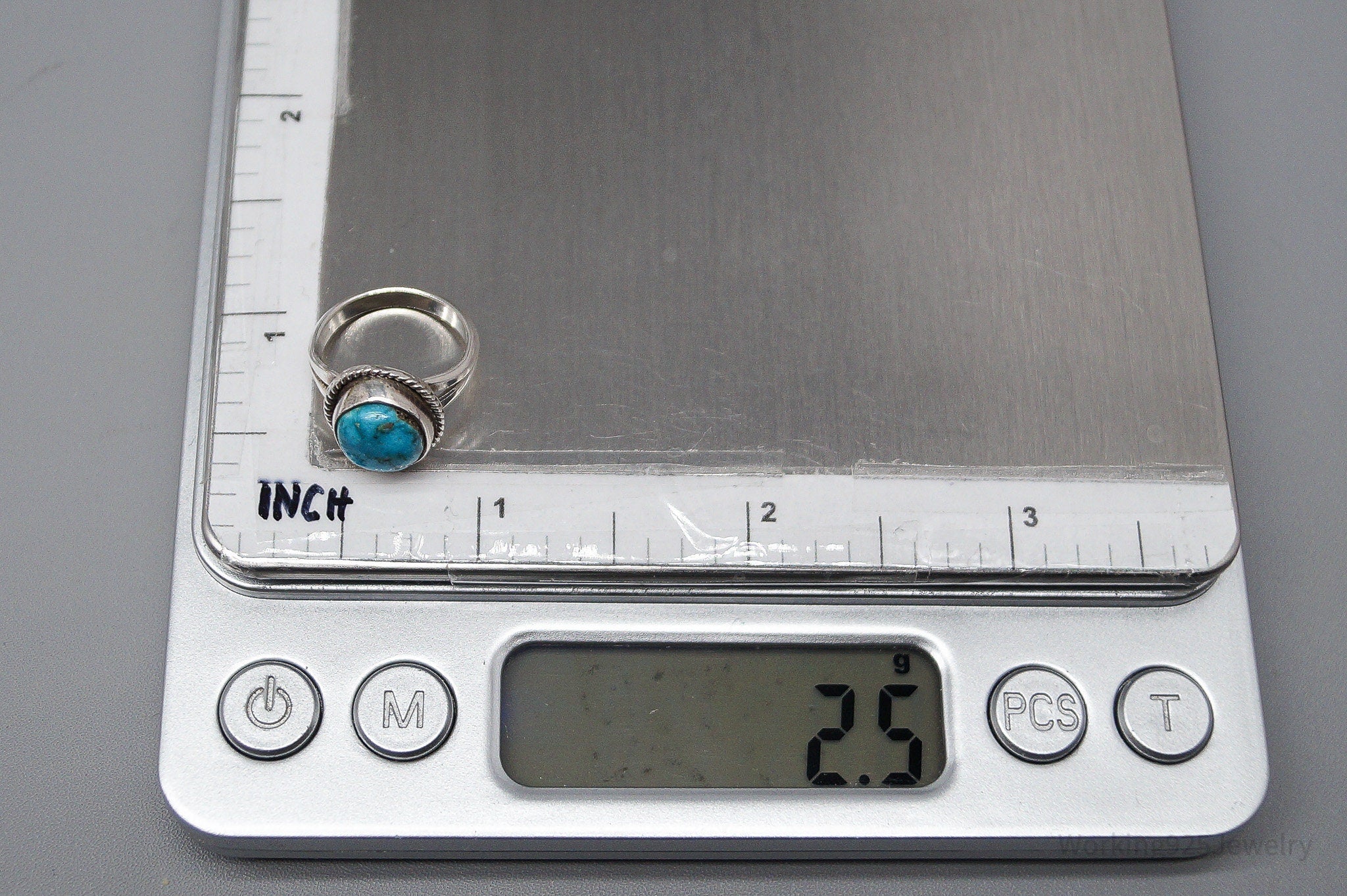 Vintage Native American Turquoise Unsigned Silver Ring - Size 2.75