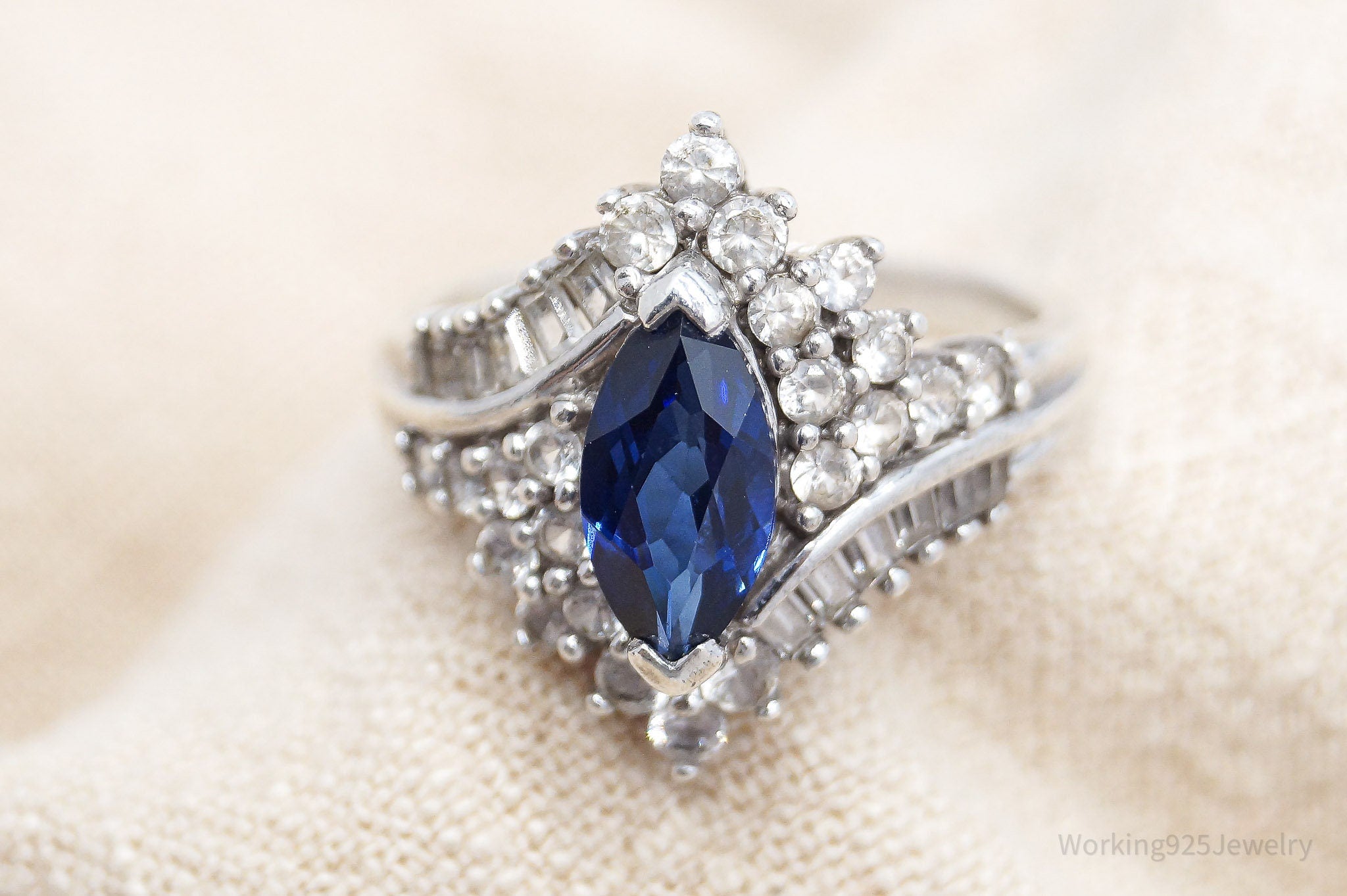 Vintage Lab Sapphire Cubic Zirconia Sterling Silver Ring - Size 6.75