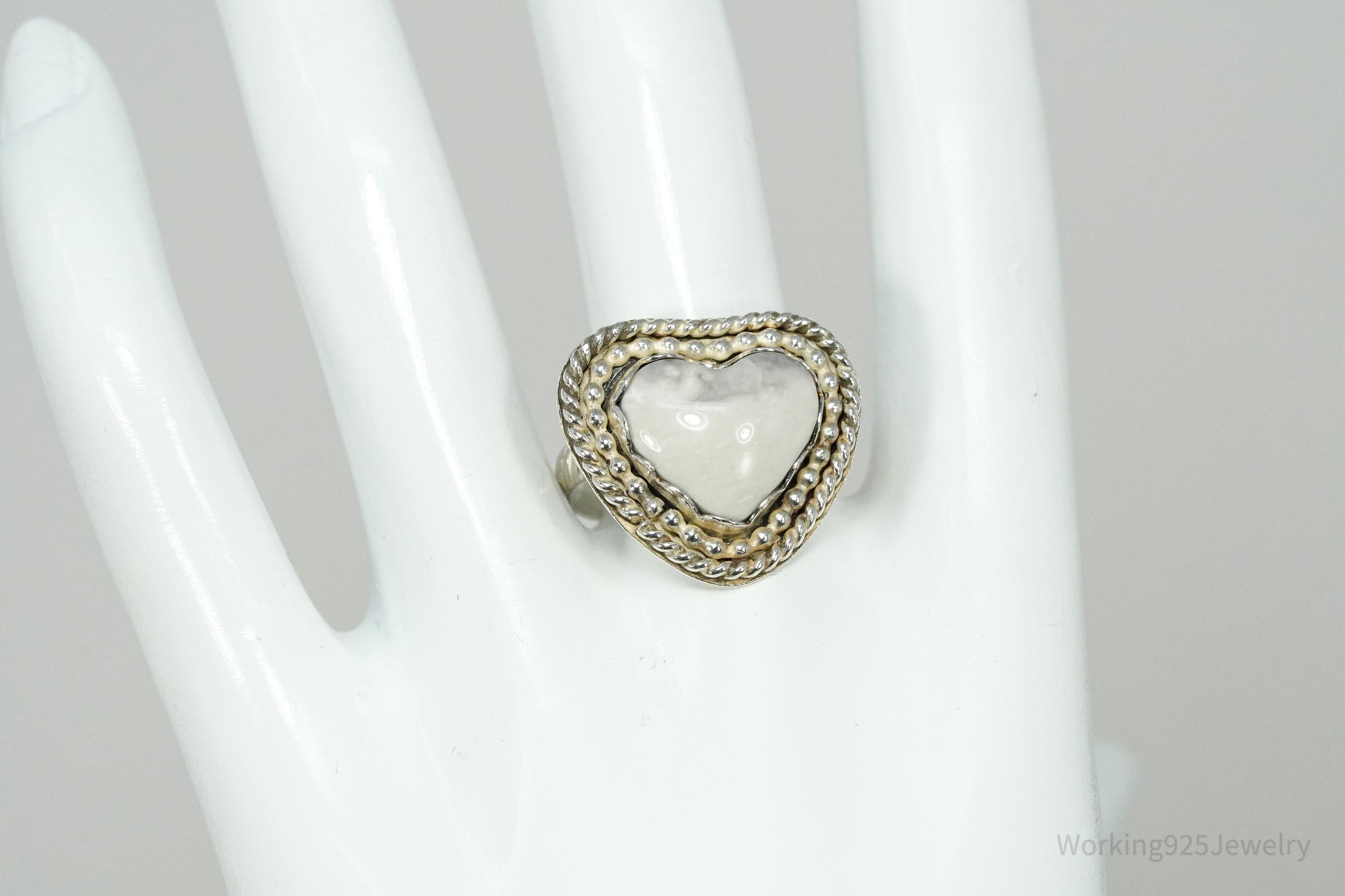 Vintage Native White Stone Heart Sterling Silver Ring - Size 8.75