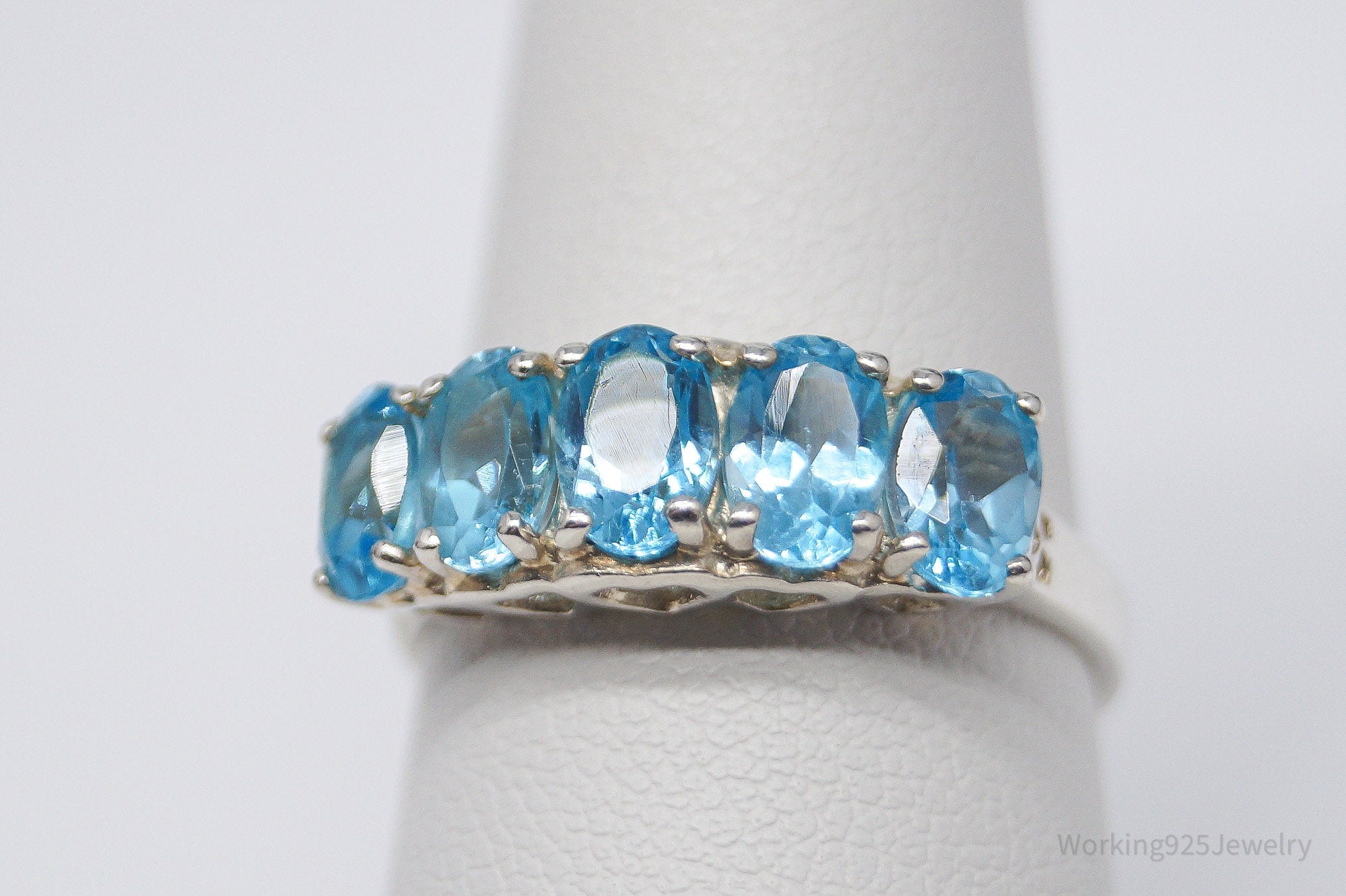 Vintage CNA Blue Topaz Hearts Pattern Sterling Silver Ring - Size 8