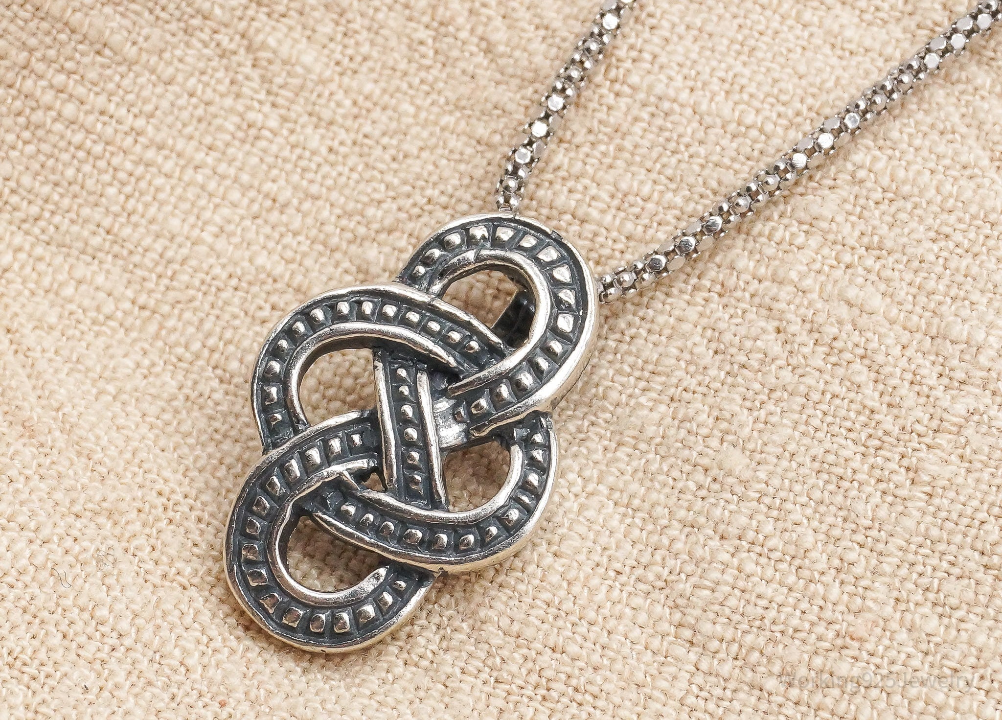 Vintage Figure of Eight Infinity Celtic Knot Sterling Silver Necklace - 22"