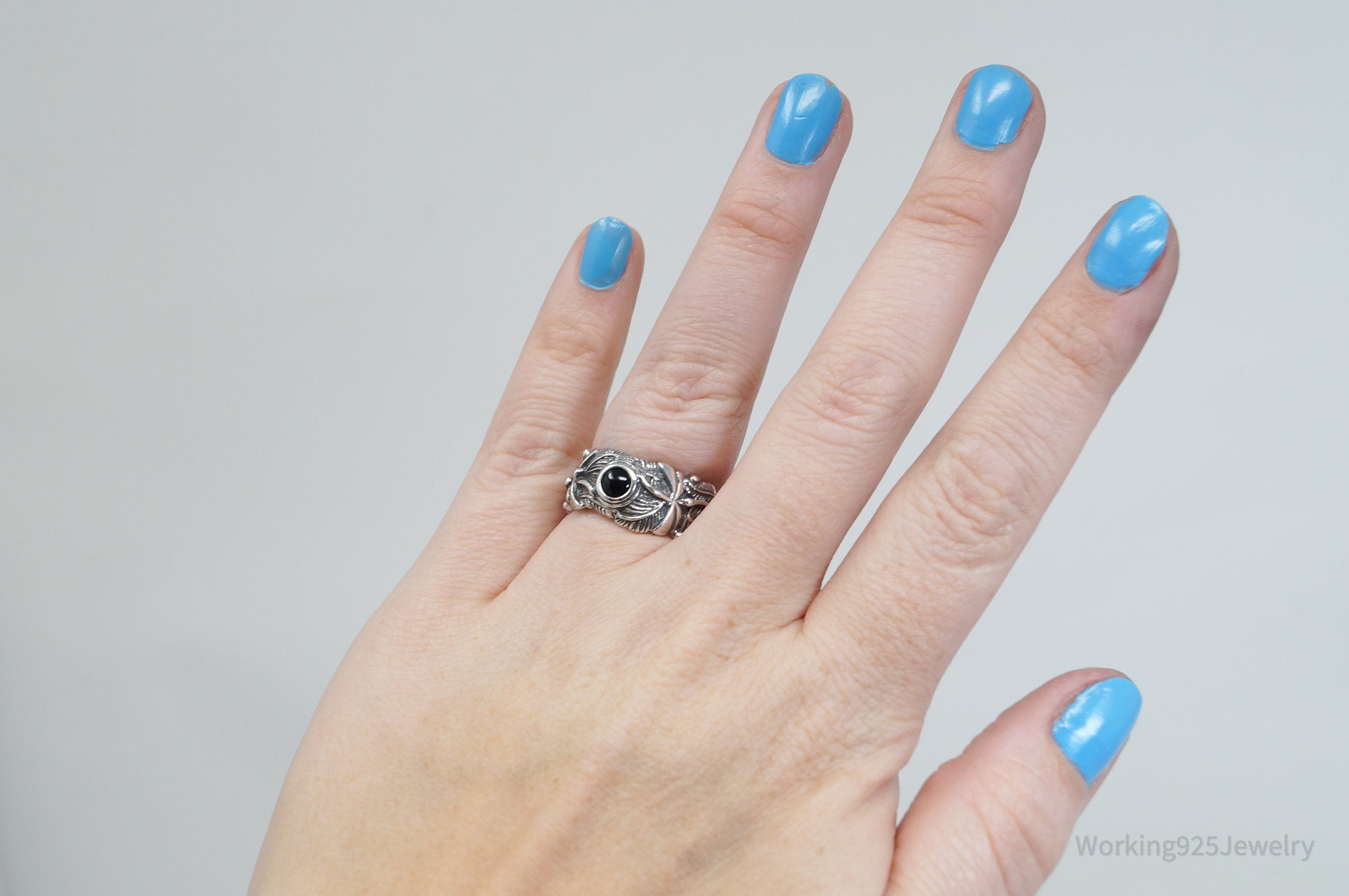 Vintage Southwestern Black Onyx Feather Sterling Silver Band Ring - Size 8.25