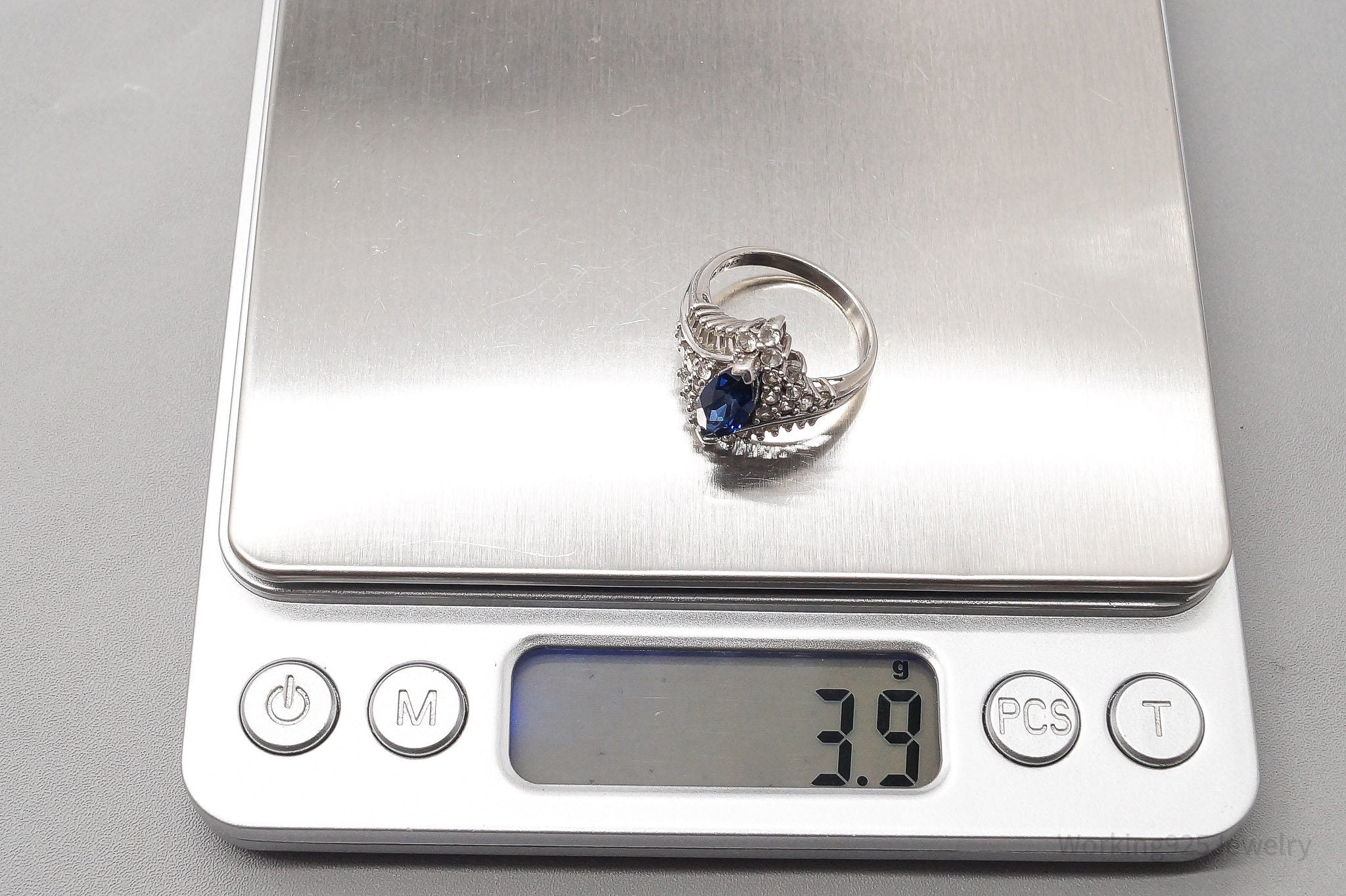 Vintage Lab Sapphire Cubic Zirconia Sterling Silver Ring - Size 6.75