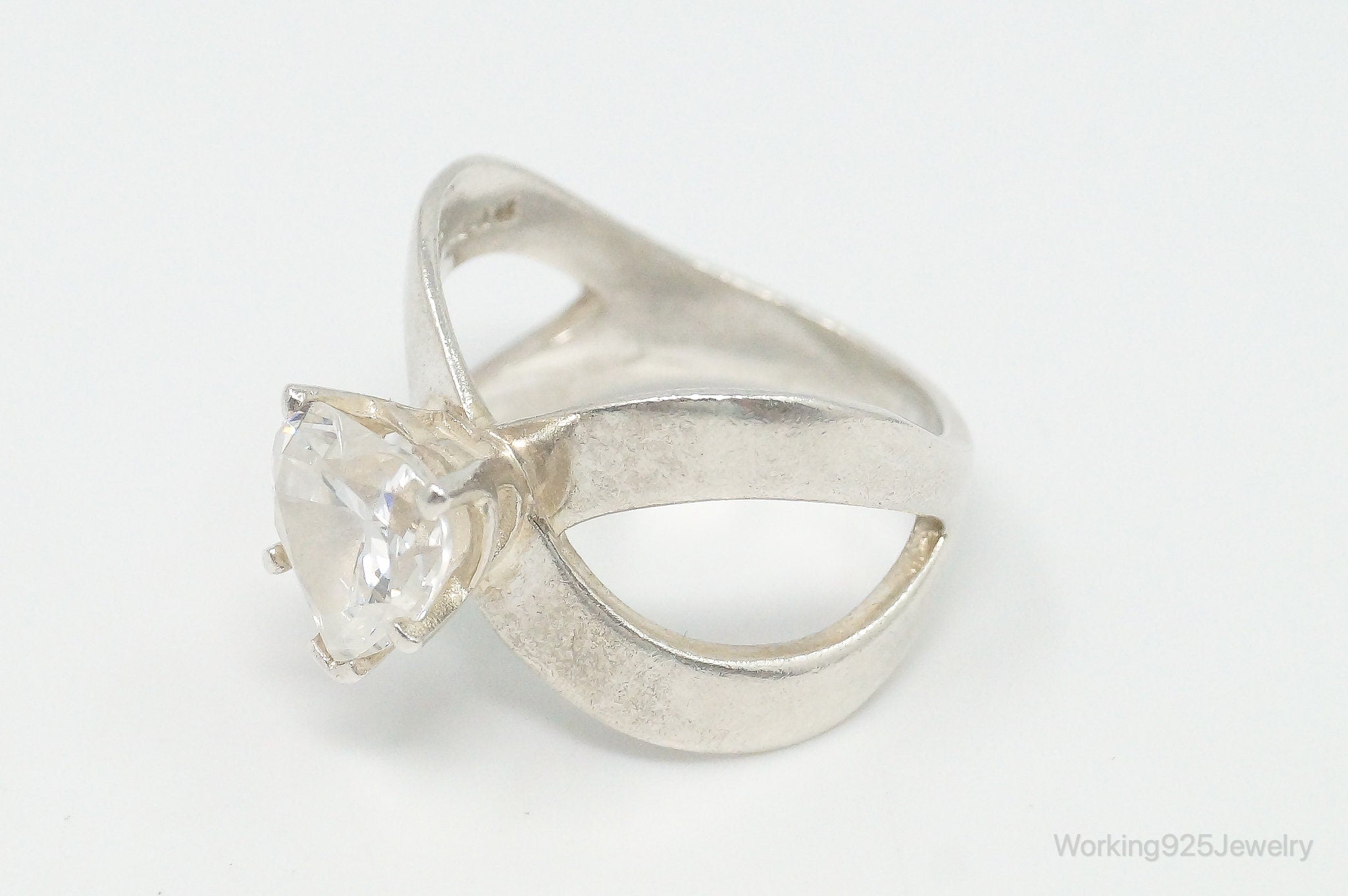 Vintage Cubic Zirconia Heart Sterling Silver Ring - Size 6