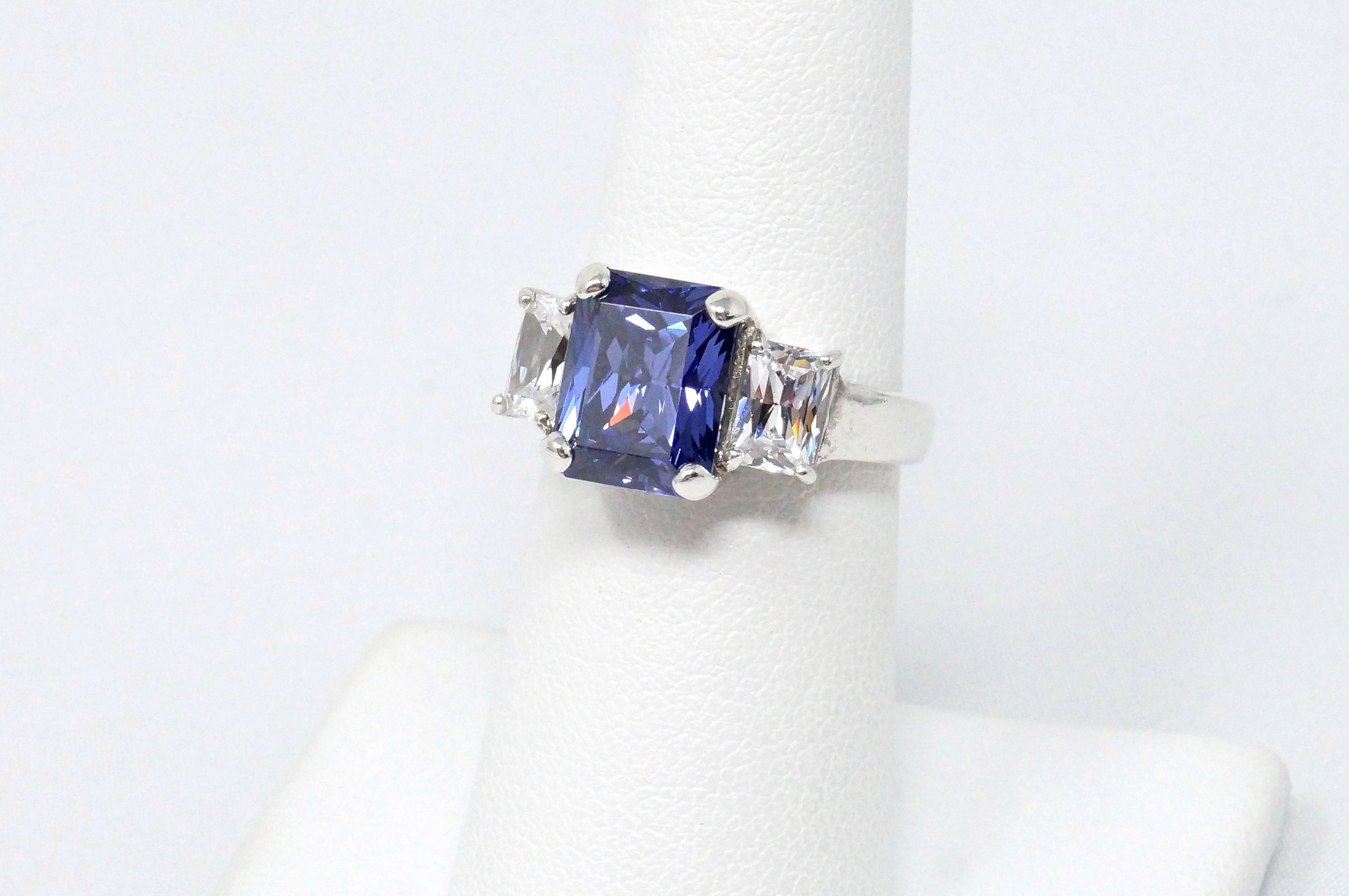 Vintage Large Purple Amethyst CZ Statement Ring Sterling Silver - Size 6