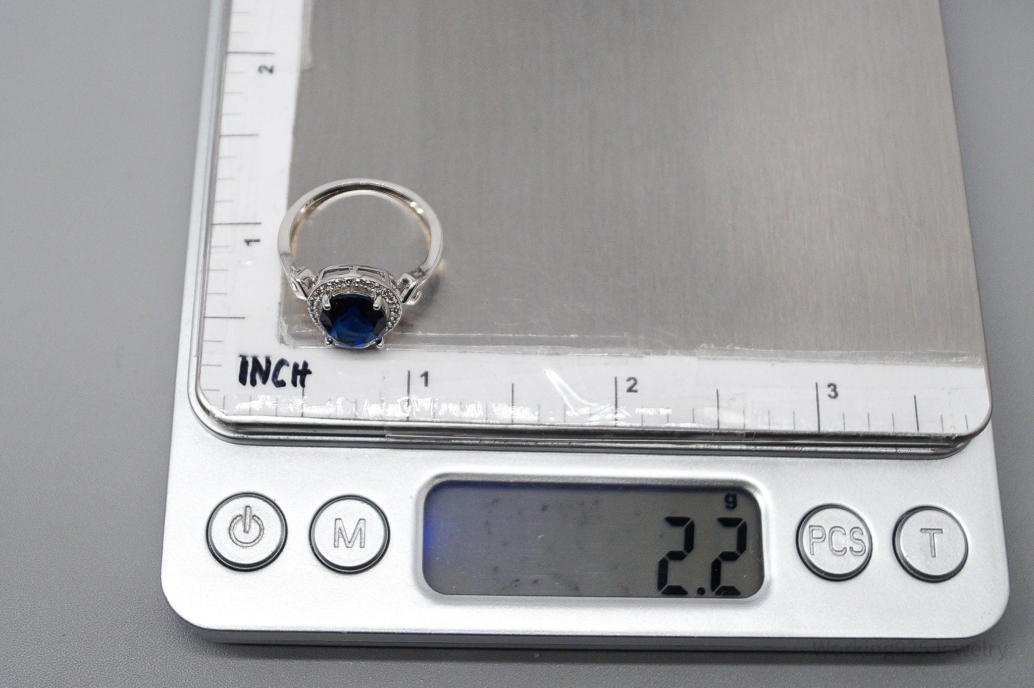 Vintage Lab Sapphire Cubic Zirconia Sterling Silver Ring - Size 7