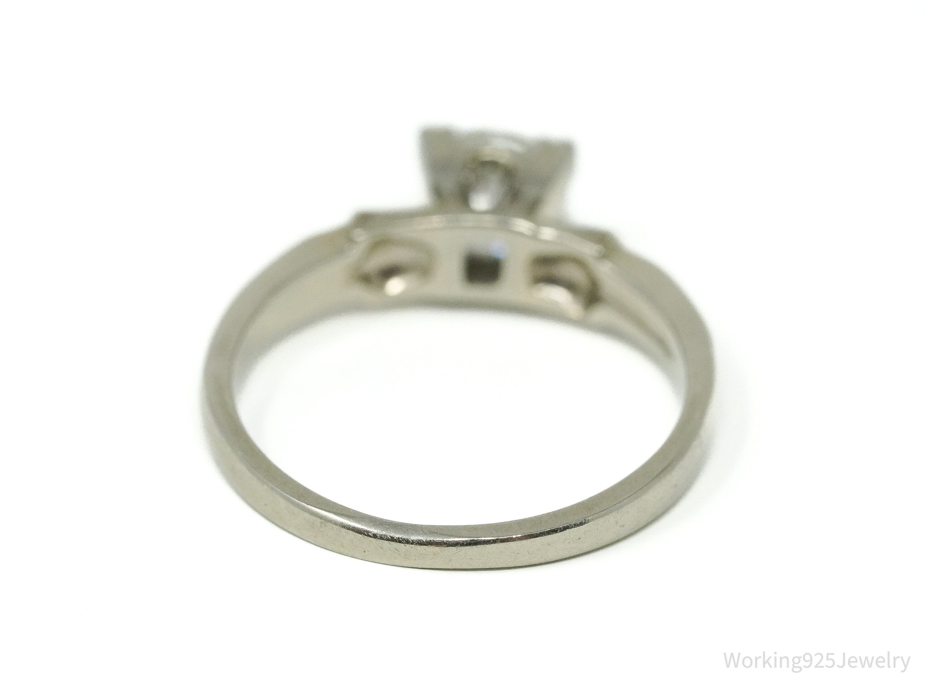 14K White Gold Diamond Ring Size - 5