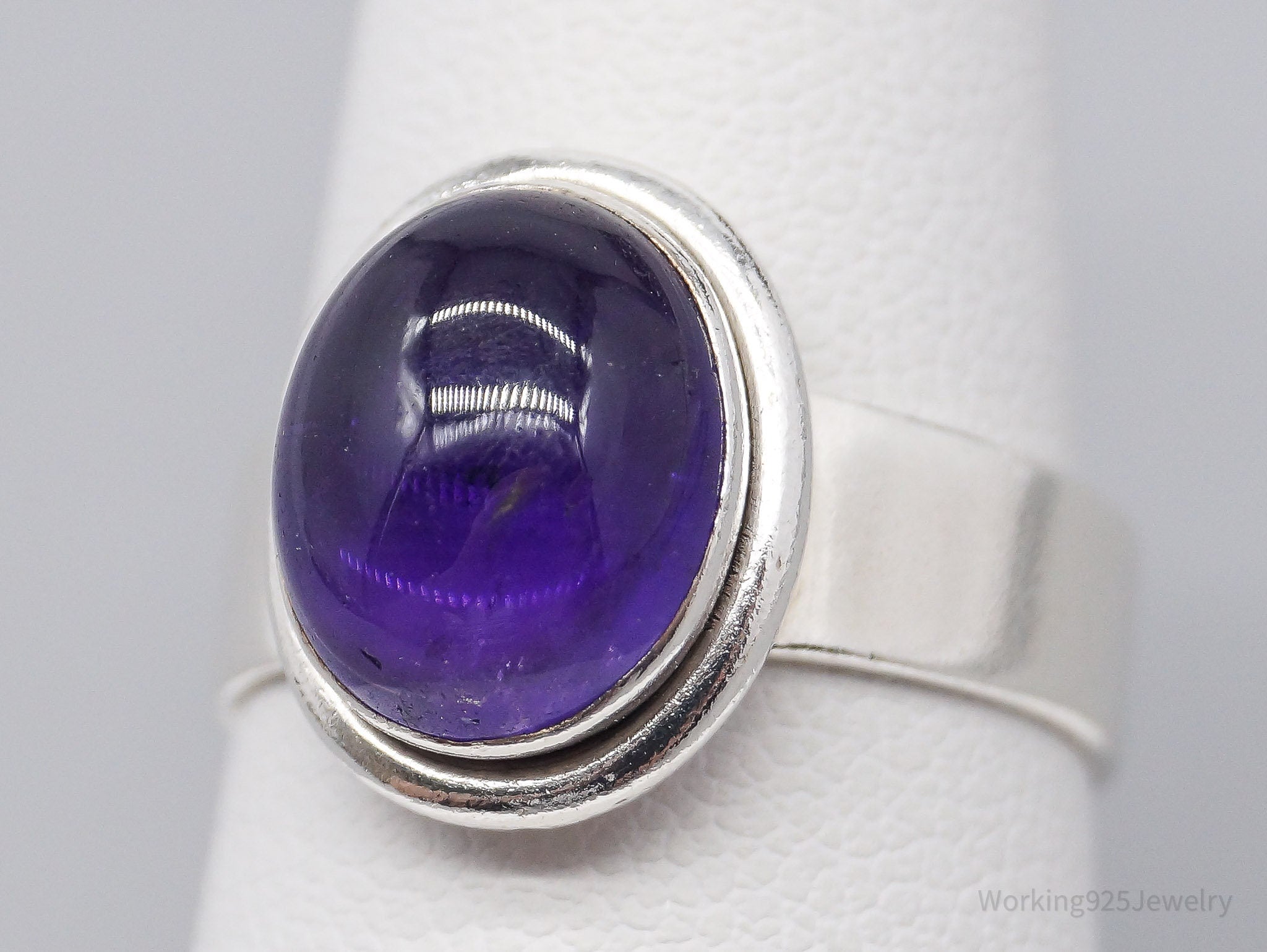 Vintage Amethyst Sterling Silver Ring - Size 7.25