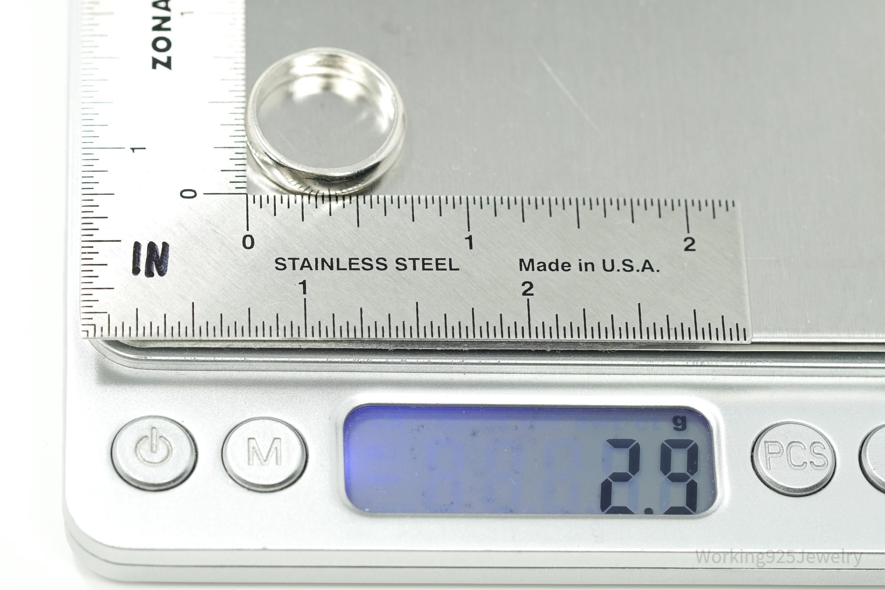 Vintage Sterling Silver Band Ring - Size 5.25