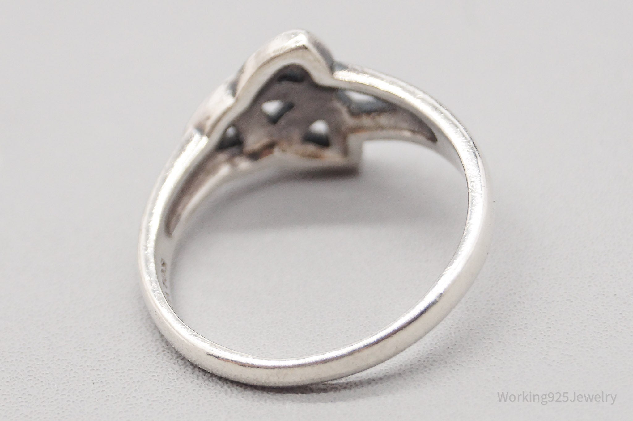 Vintage Designer Solvar Trinity Celtic Knot Sterling Silver Ring - Size 9.25