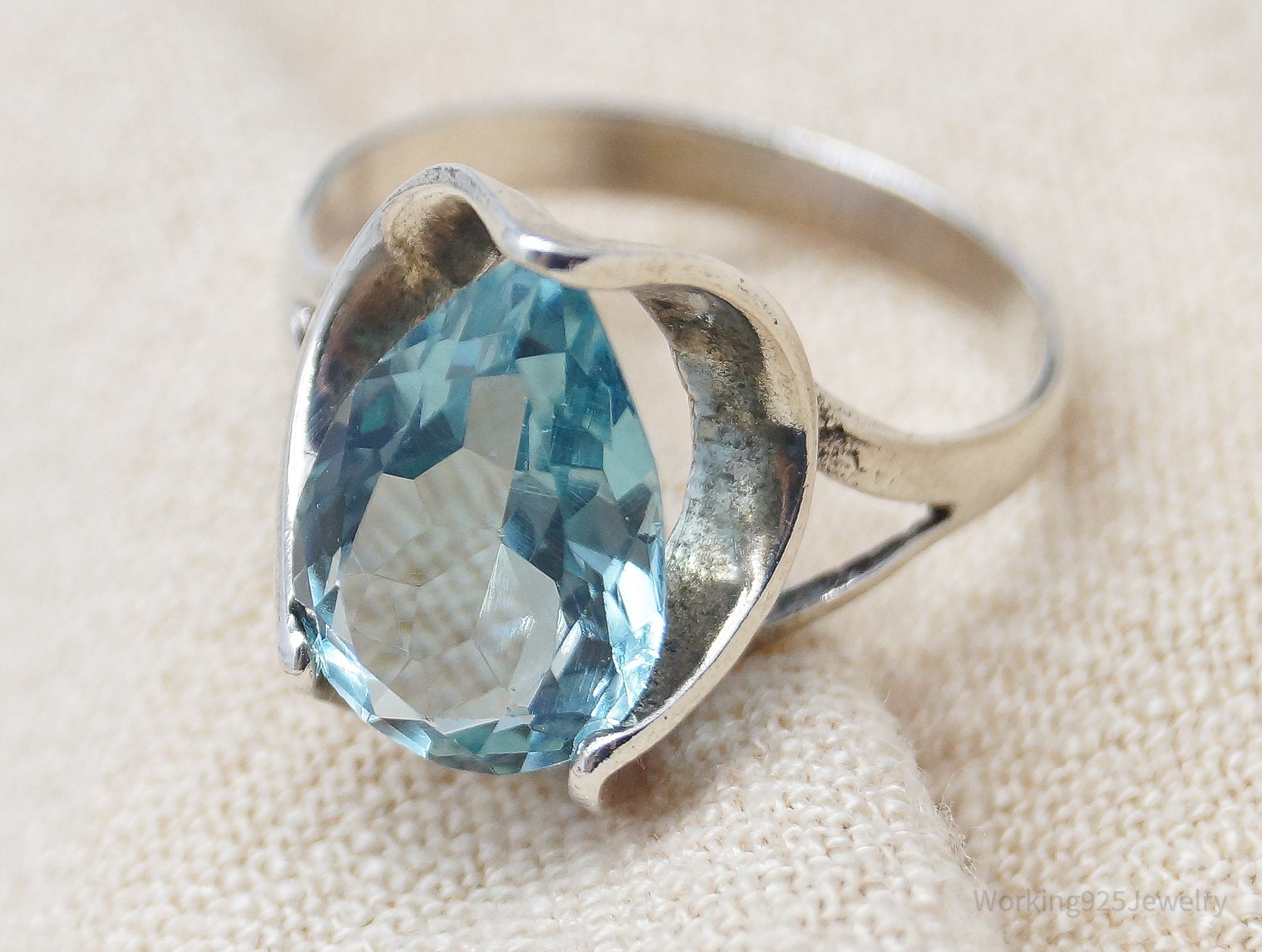 Vintage Blue Topaz Sterling Silver Ring - Size 6.75