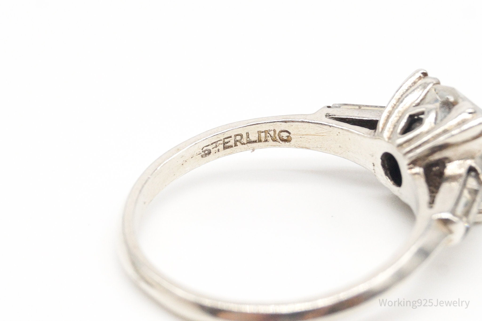 Antique Foil Back Rhinestone Sterling Silver Ring Size 7.75