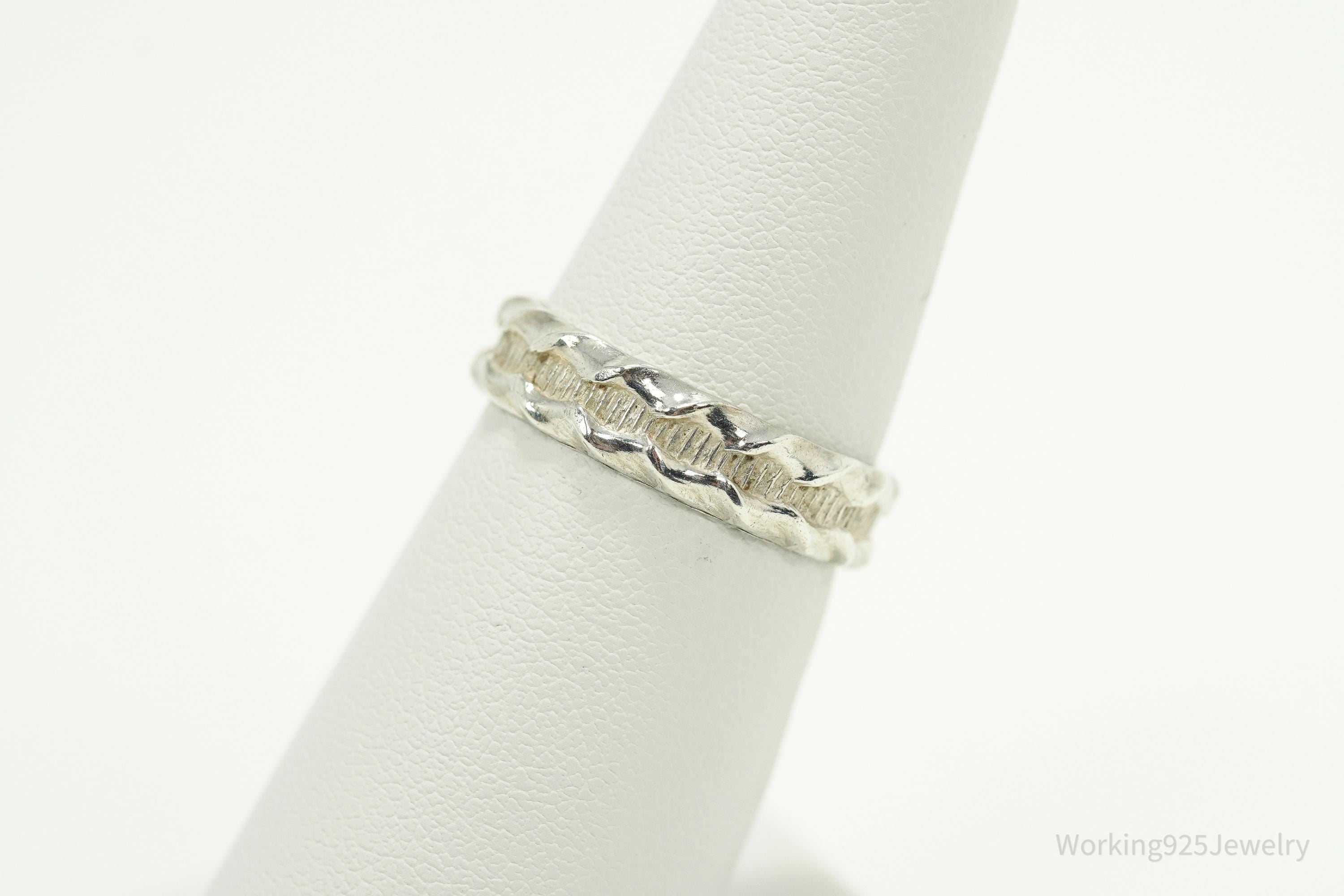 Vintage Native American Sterling Silver Band Ring - Size 6.5