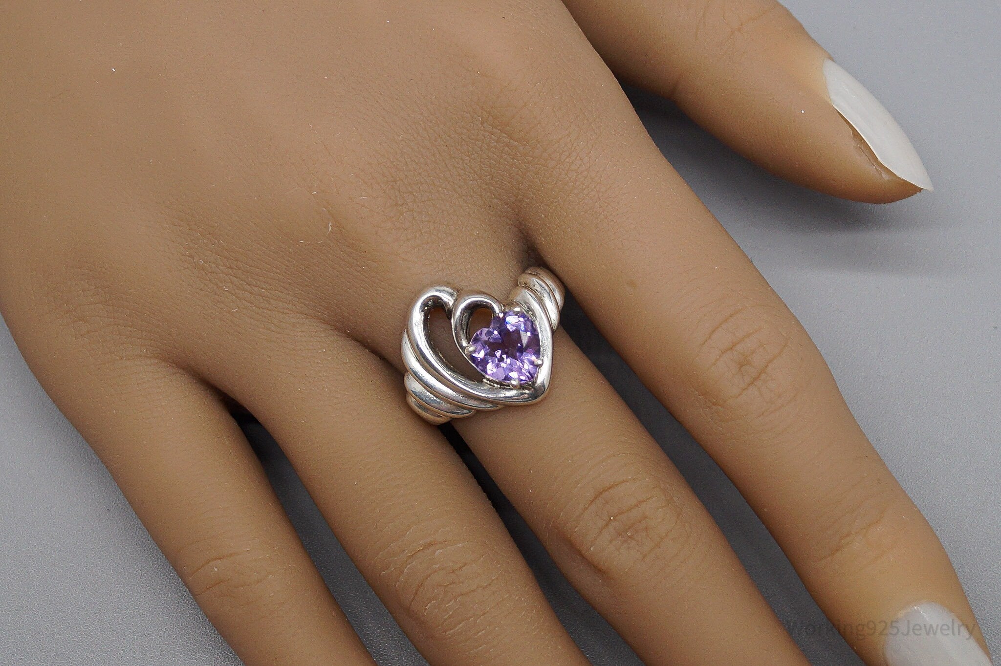 Vintage Amethyst Heart Sterling Silver Ring - Size 9