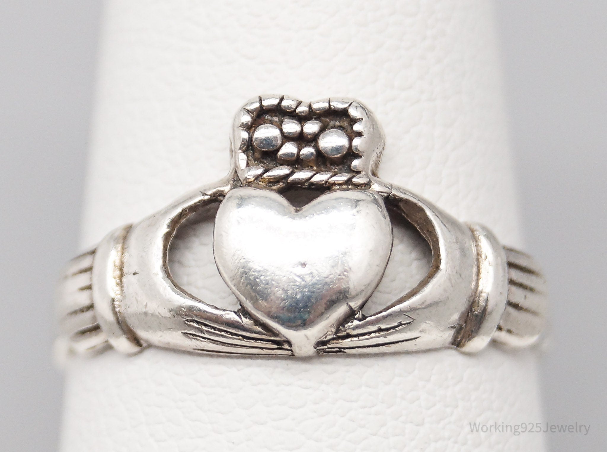 Vintage Irish Heart Claddagh Sterling Silver Ring - Size 8.25