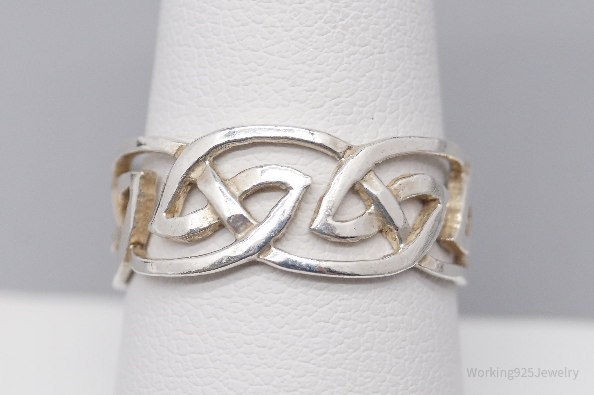 Vintage Celtic Knot Design Sterling Silver Band Ring - Size 8.75