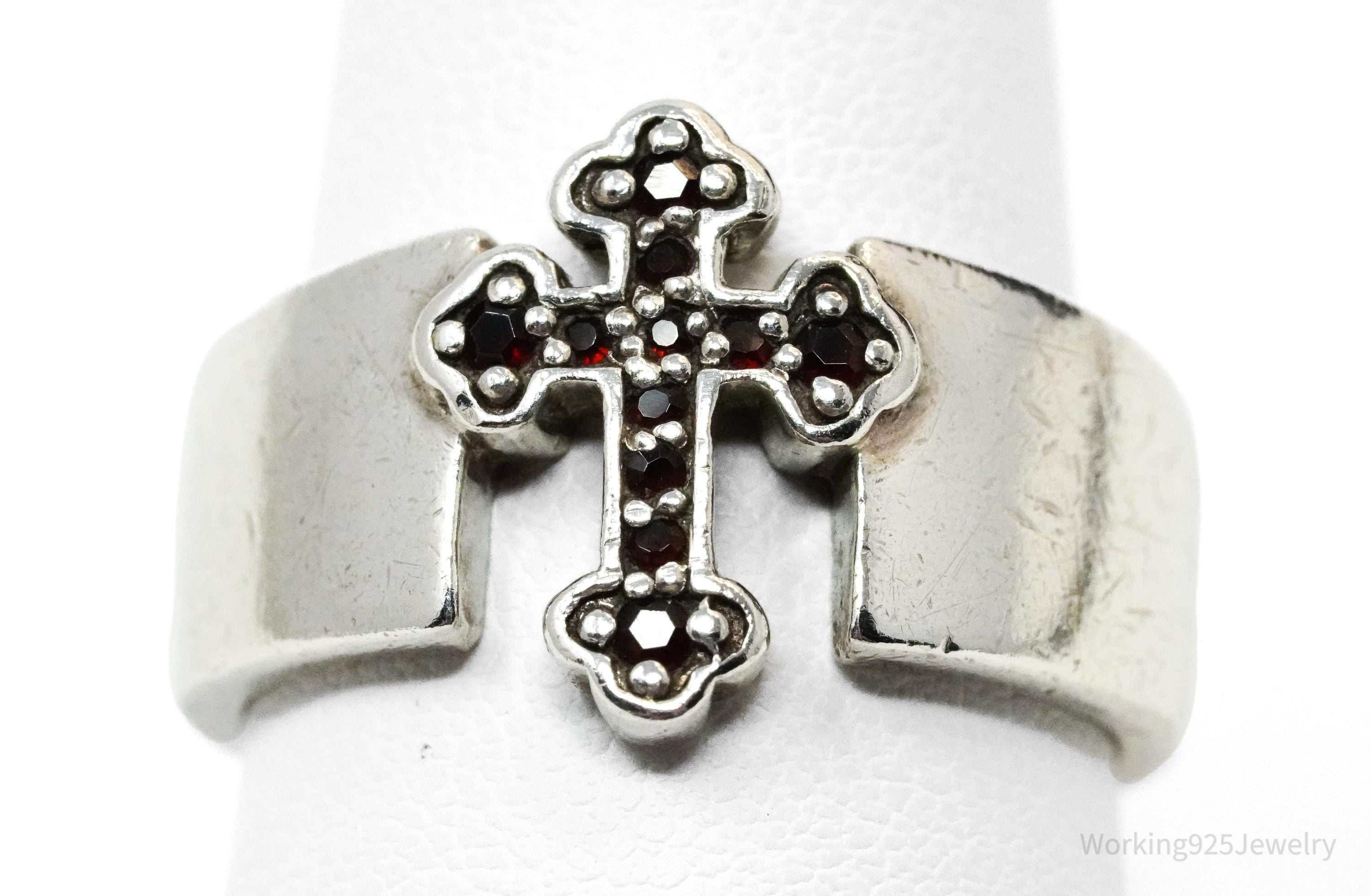 Vintage Garnet Cross Sterling Silver Ring - Size 9