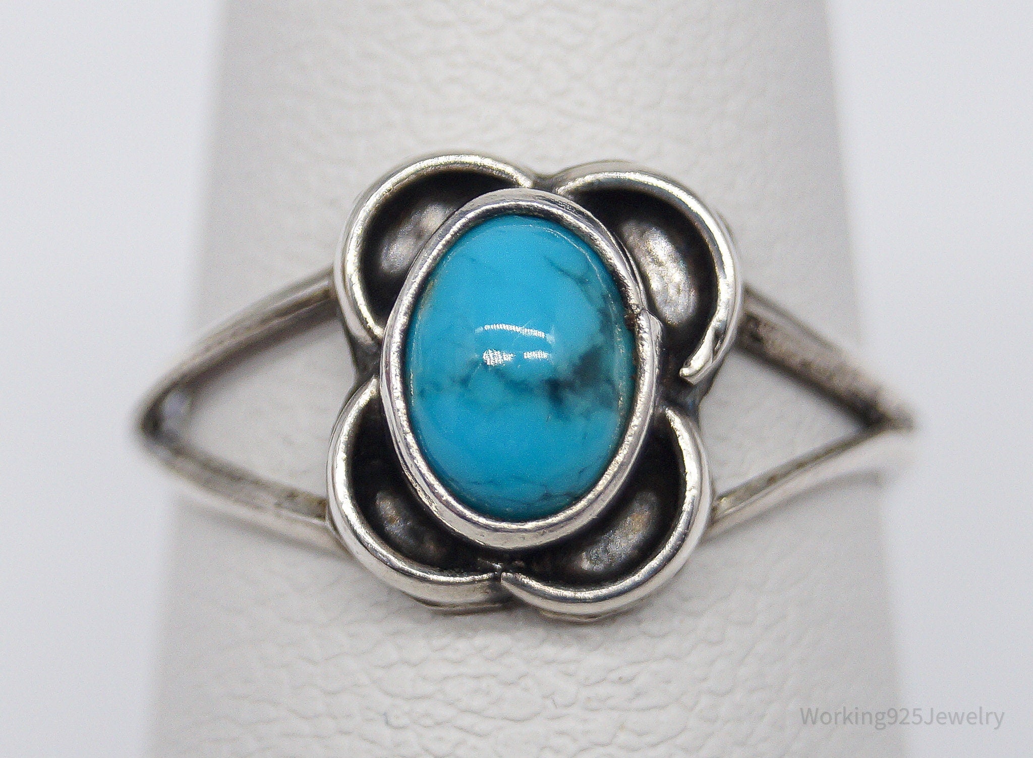Vintage Native American Turquoise Unsigned Silver Ring - Size 6