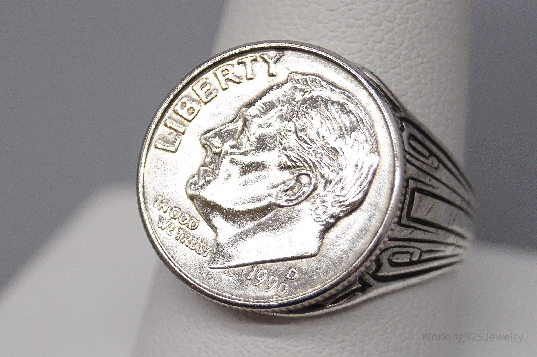 Vintage Uncas Mfg Co 1999-D Roosevelt Dime 12K GF Sterling Silver Ring - Size 10.25