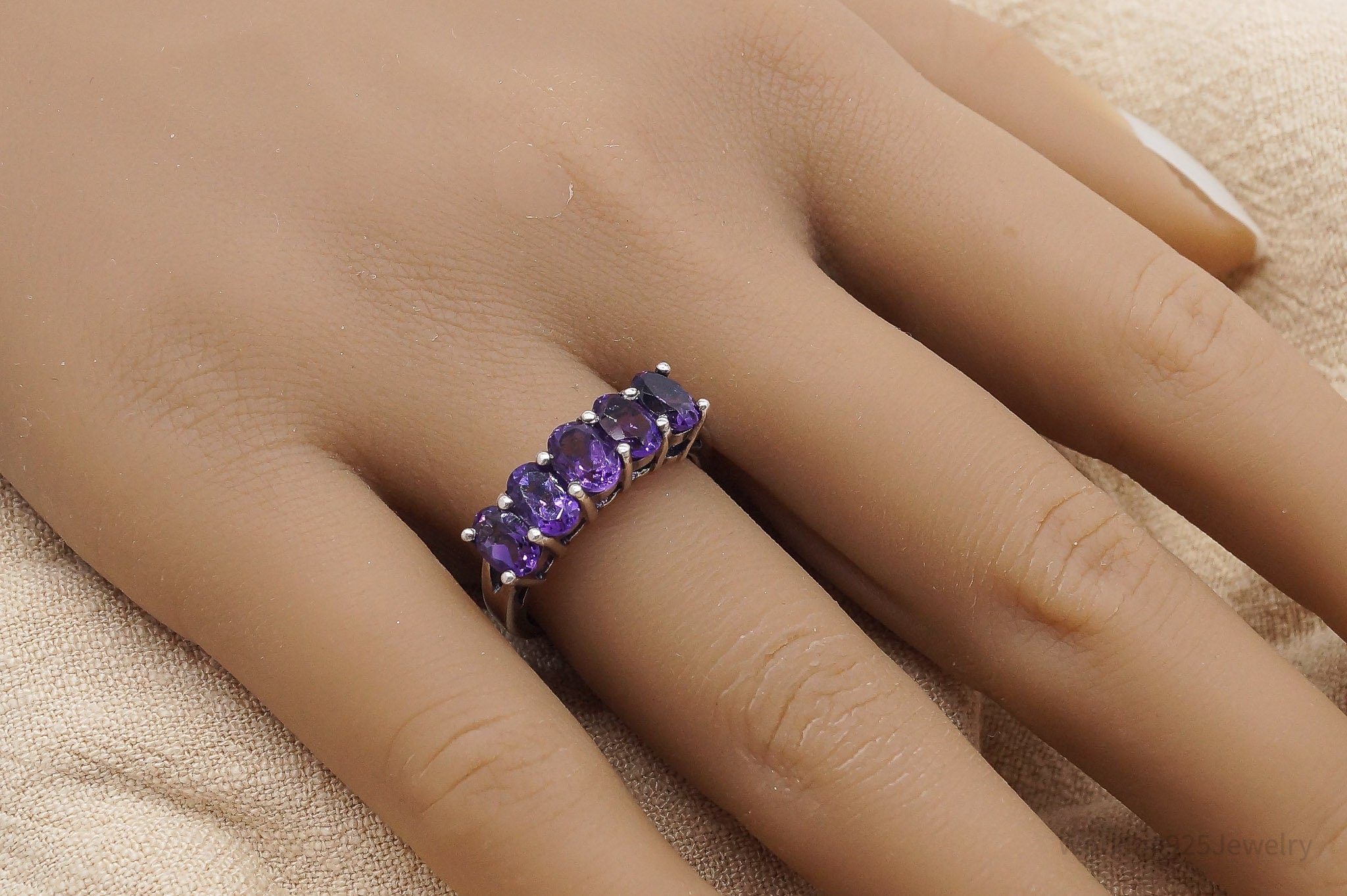 Vintage Amethyst Sterling Silver Ring - Size 7