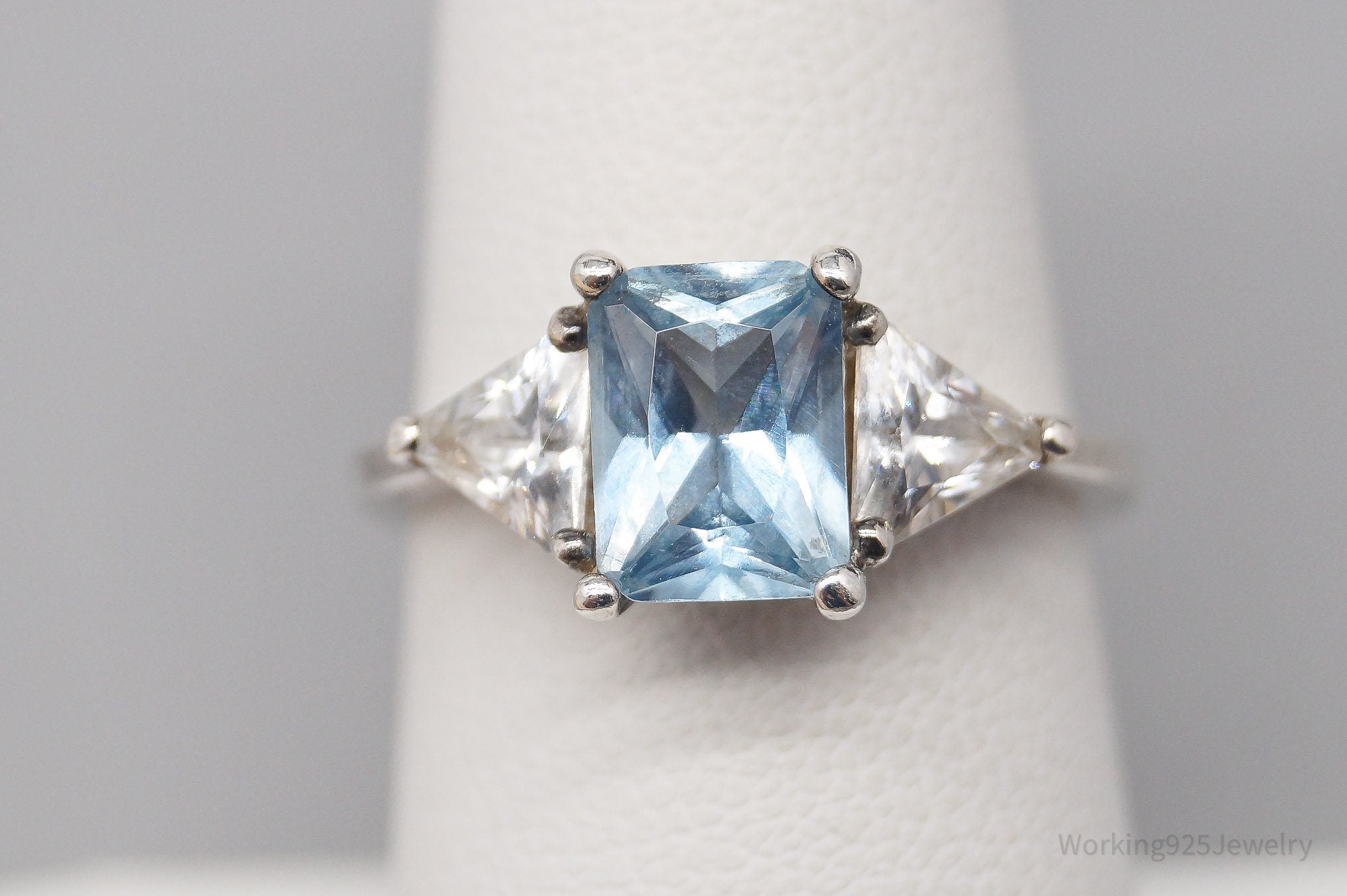 Vintage Blue Topaz Cubic Zirconia Sterling Silver Ring - Size 7