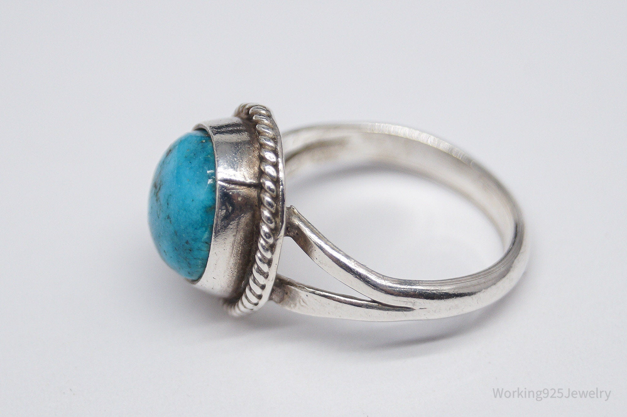 Vintage Native American Turquoise Unsigned Silver Ring - Size 2.75