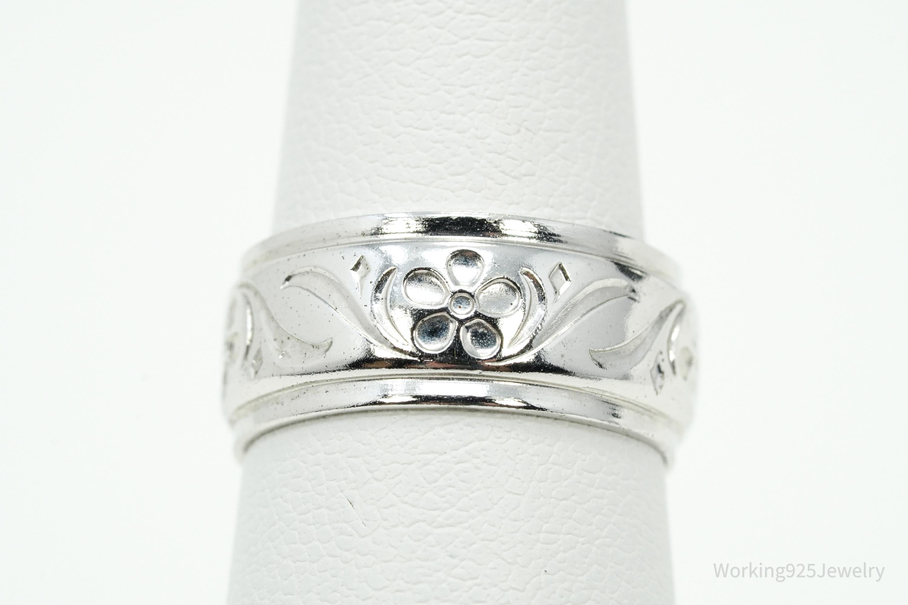 Antique Uncas Mfg. Co. Flowers Sterling Silver Band Ring - Size 5