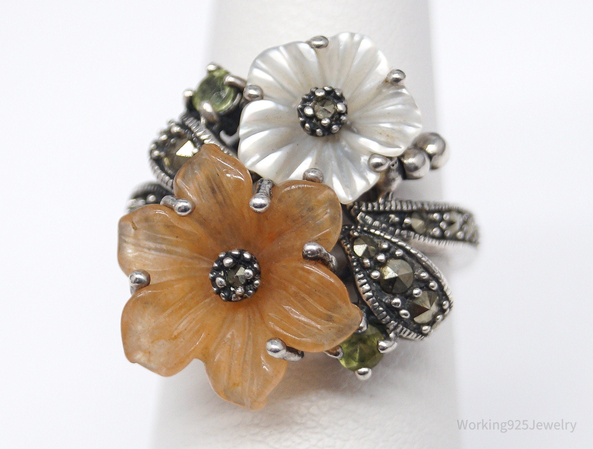 Vintage Jade Mother of Pearl Marcasite Peridot Sterling Silver Ring Size 6
