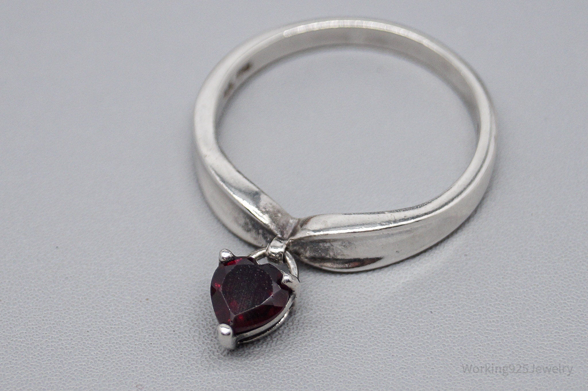 Vintage Avon Garnet Heart Charm Sterling Silver Ring - Size 11