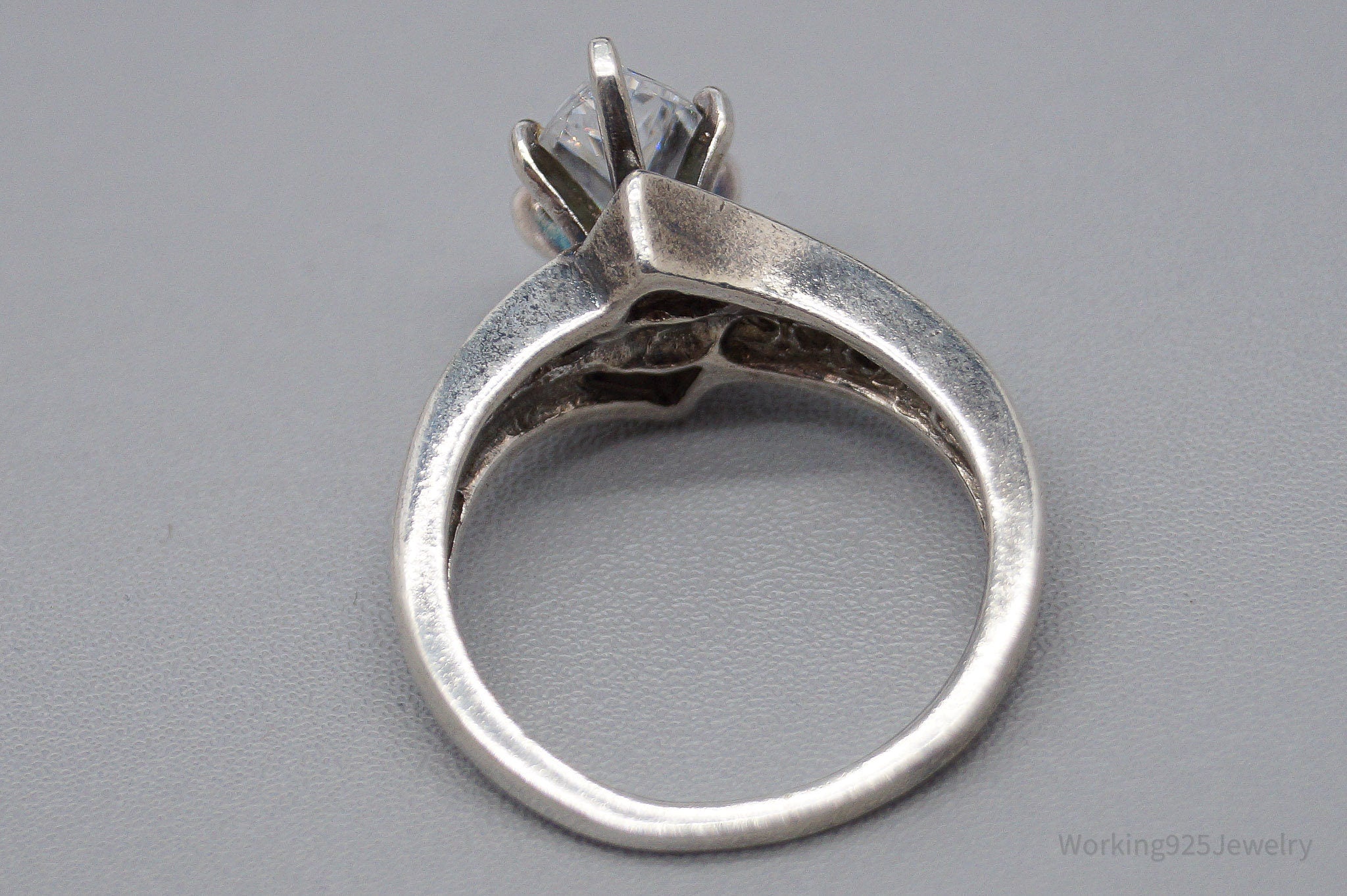 Vintage White Diamonique Cubic Zirconia Sterling Silver Ring Size 6.25