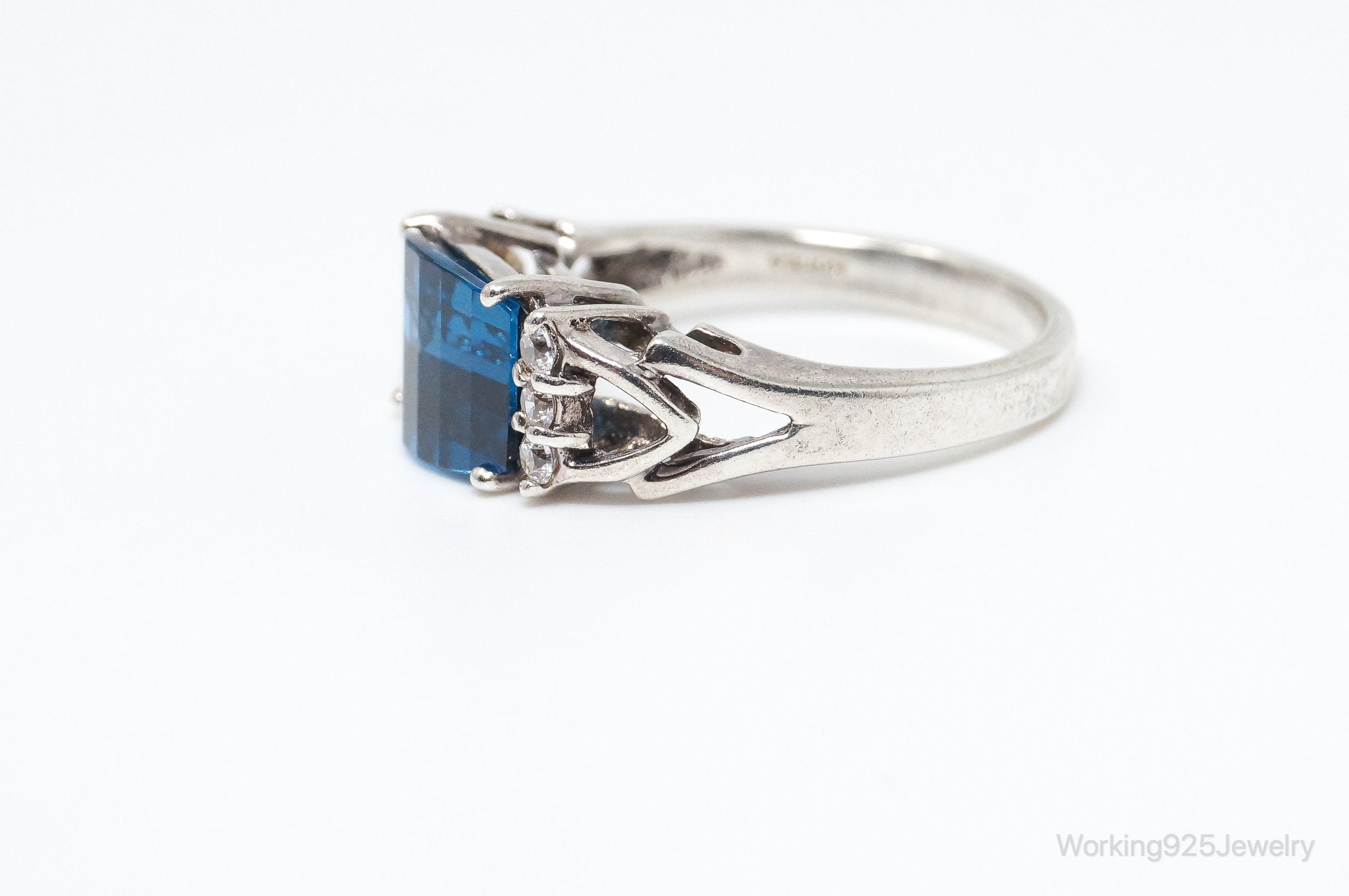 Vintage Art Deco Style Blue Diamonique Cubic Zirconia Sterling Silver Ring SZ 8