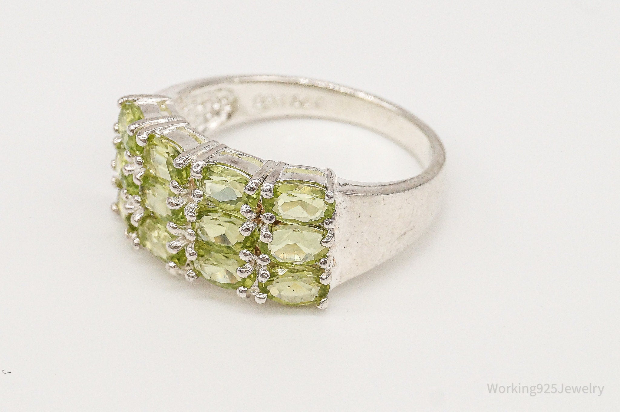 Vintage Peridot Sterling Silver Ring - Size 9