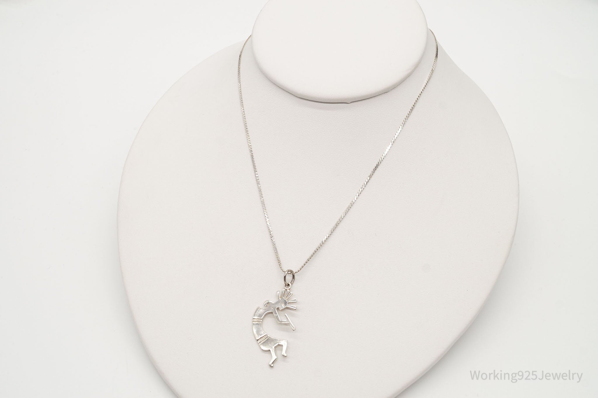 Vintage Native America Dancing Kokopelli Sterling Silver Necklace