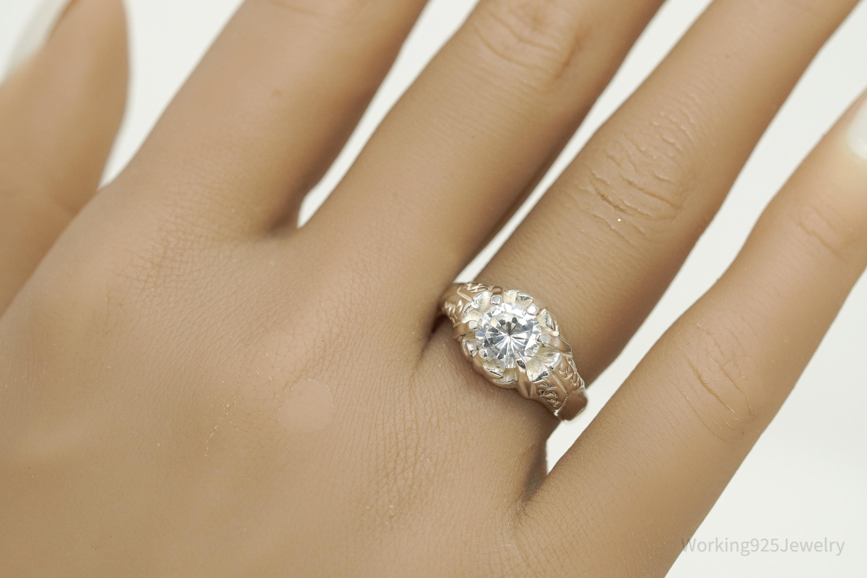 Vintage Cubic Zirconia Sterling Silver Ring - Size 7