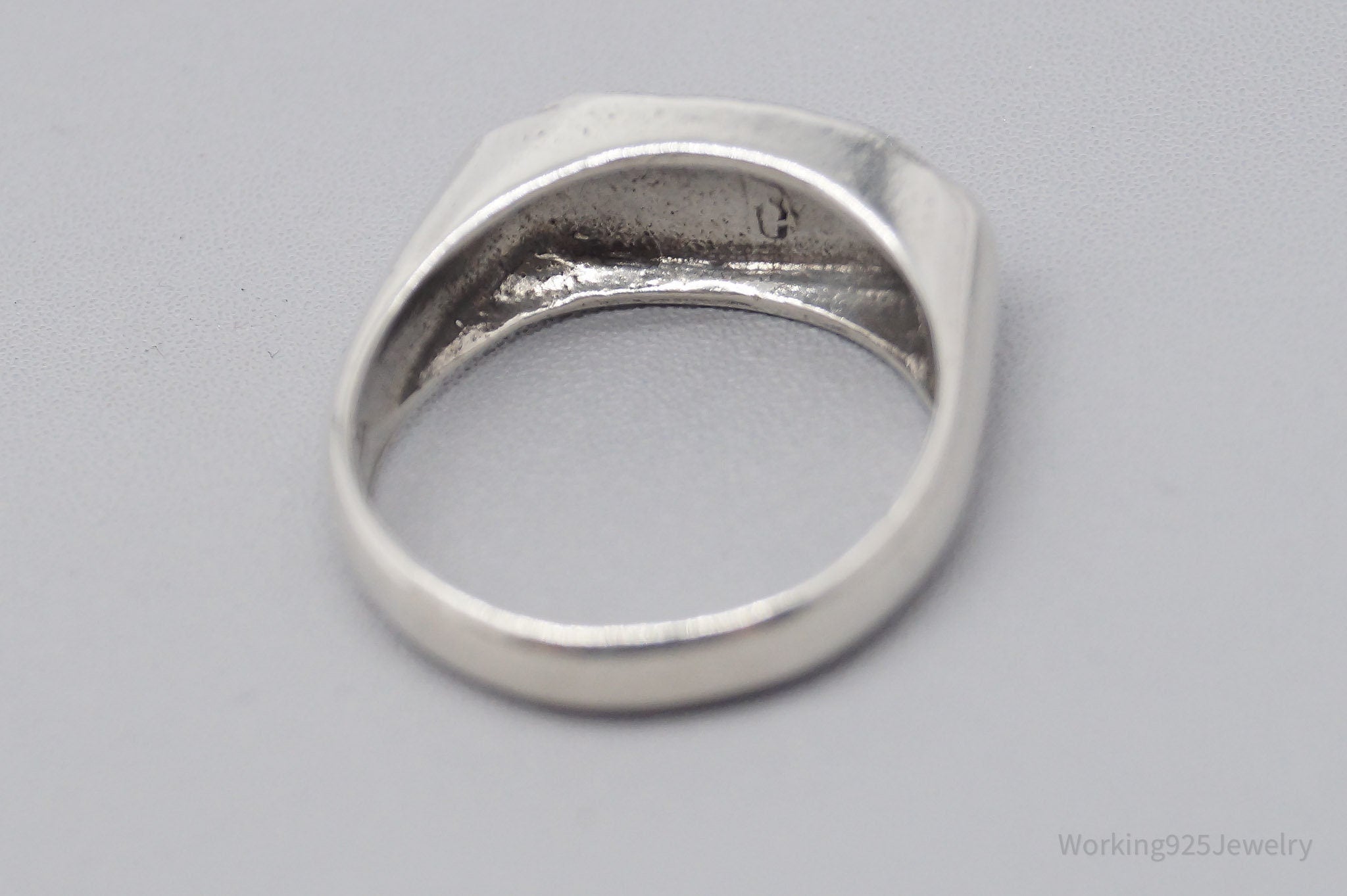 Vintage Dolphins Sterling Silver Ring - Size 7.25