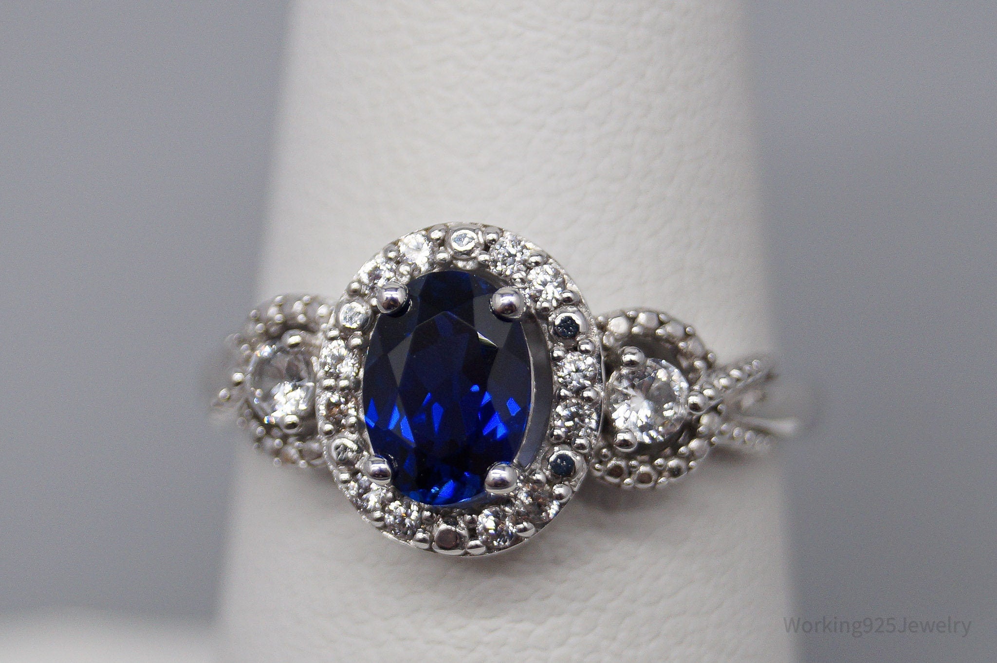 Vintage Lab Sapphire Cubic Zirconia Sterling Silver Ring - Size 6.75