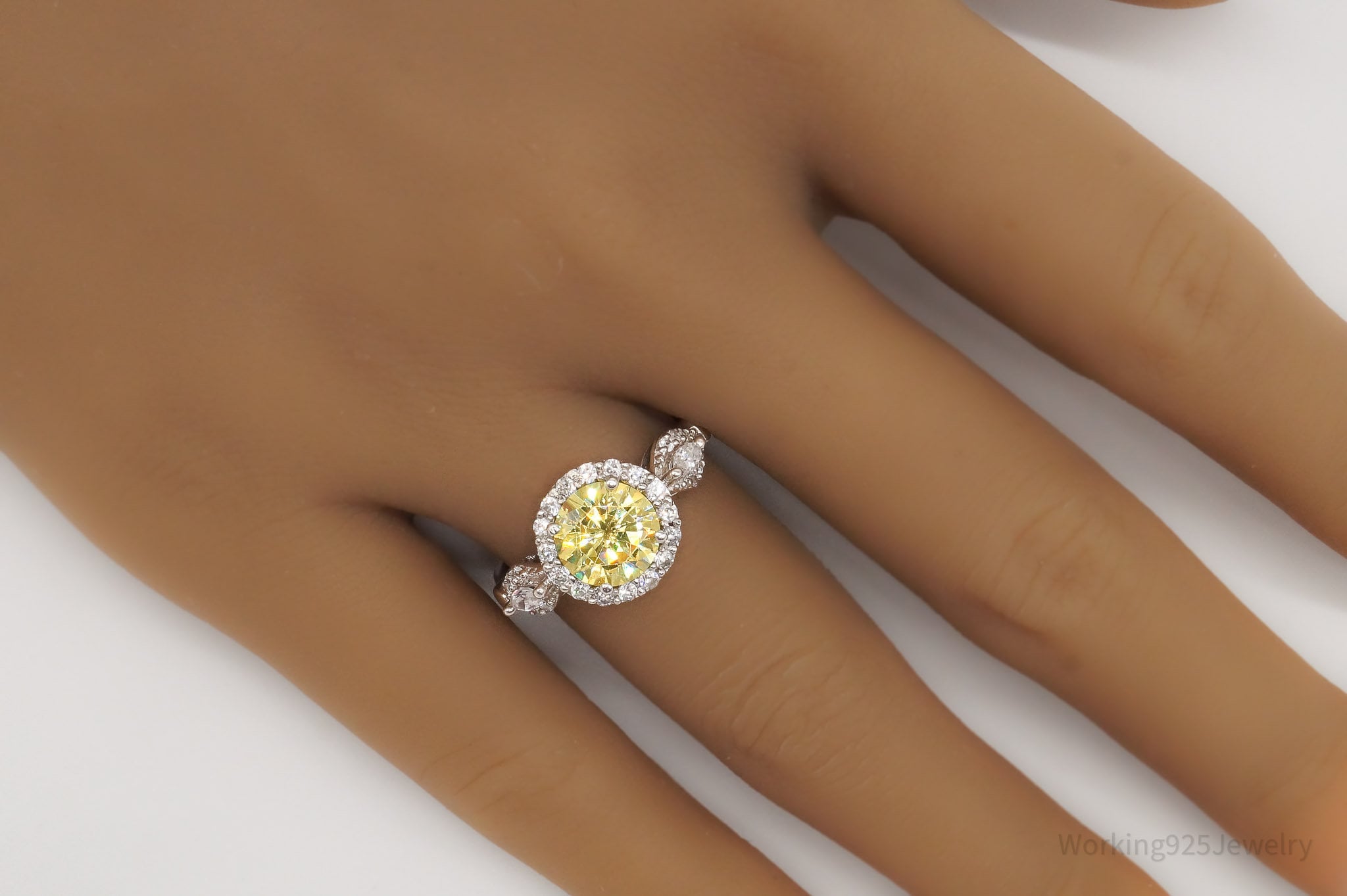 Designer D'manis Yellow & White Cubic Zirconia Sterling Silver Ring - Size 7