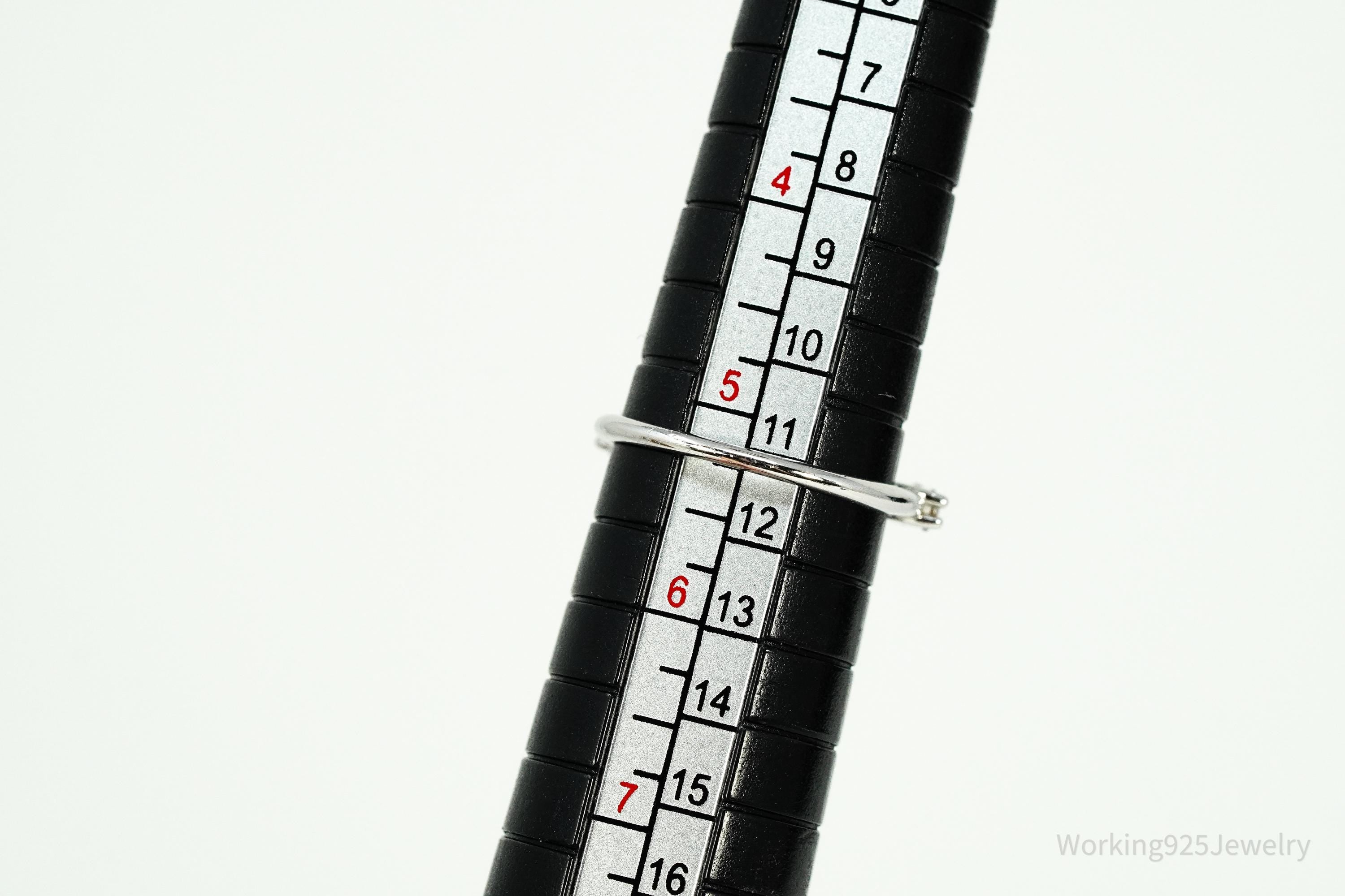 Vintage Cubic Zirconia Sterling Silver Band Ring - Size 5.25